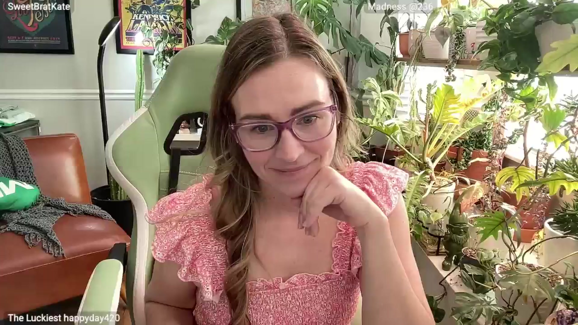 Gallery image thumbnail from SweetbratKate's myfreecams stream on, 03/13/2025, 17:18 image 14 of 20