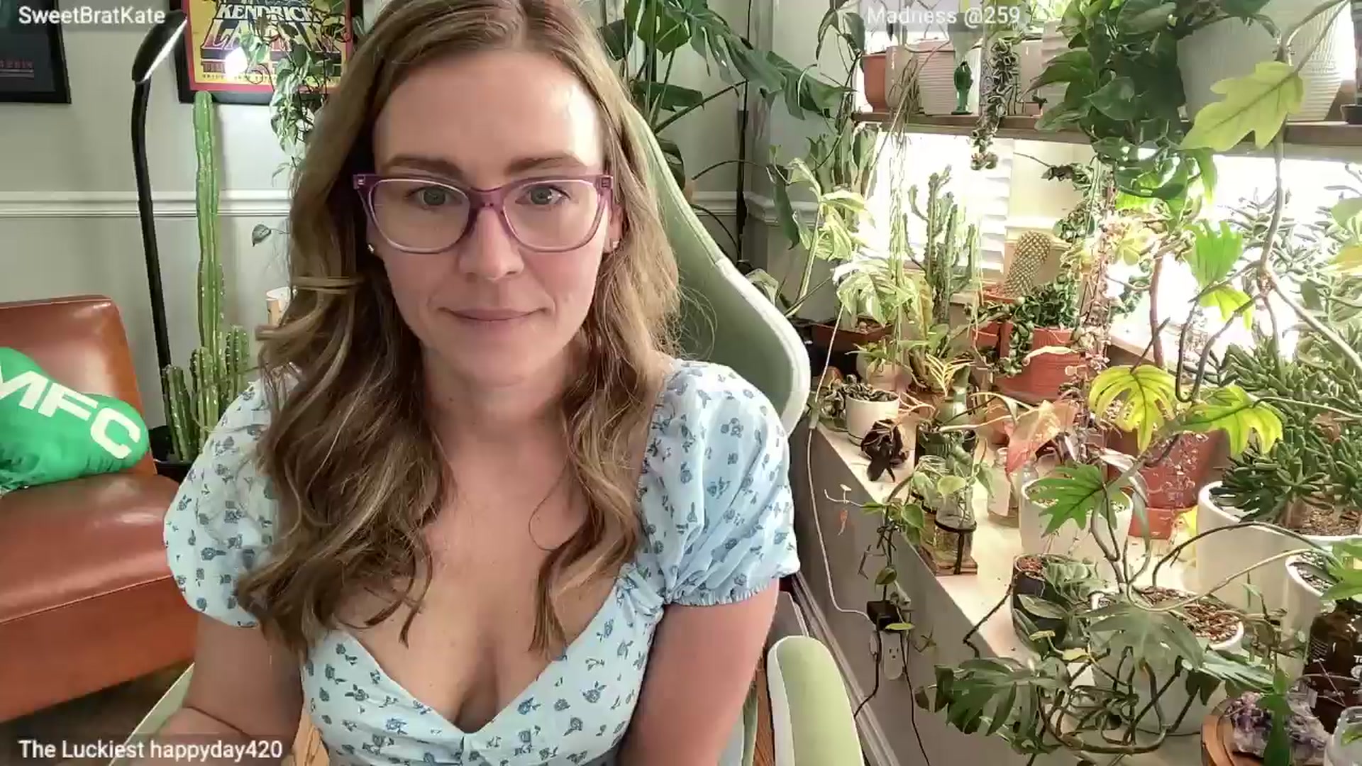 Gallery image thumbnail from SweetbratKate's myfreecams stream on, 03/18/2025, 18:18 image 4 of 20