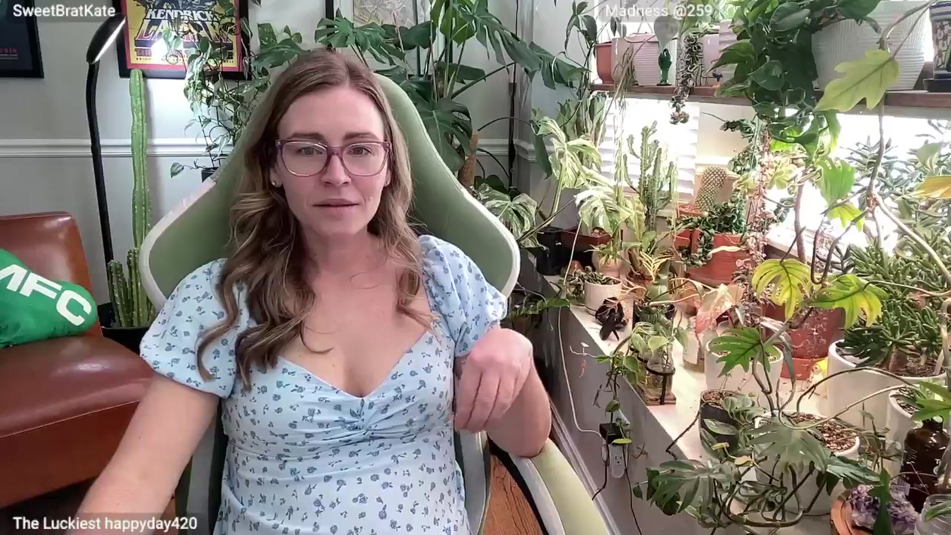 Gallery image thumbnail from SweetbratKate's myfreecams stream on, 03/18/2025, 18:18 image 15 of 20