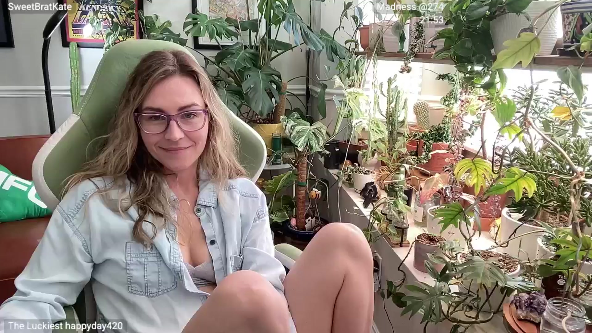 Gallery image thumbnail from SweetbratKate's myfreecams stream on, 03/22/2025, 16:44 image 18 of 20