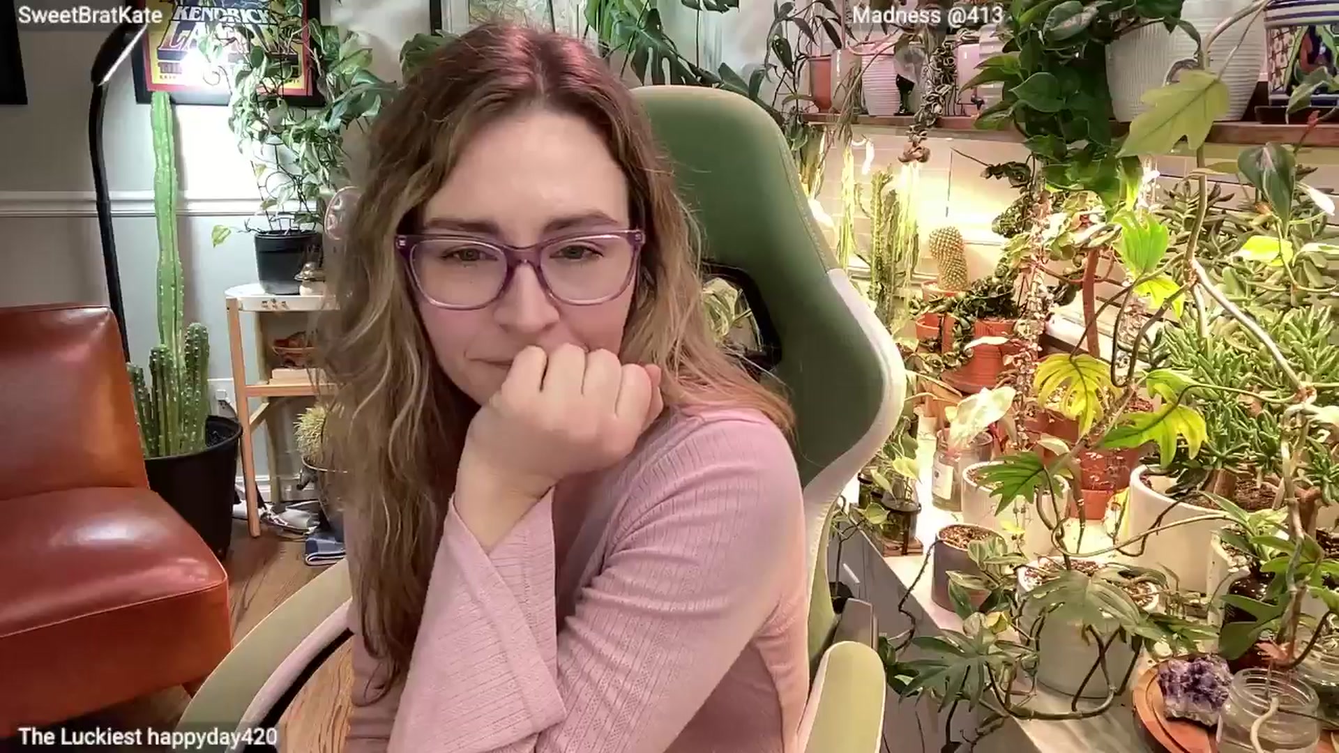 Gallery image thumbnail from SweetbratKate's myfreecams stream on, 03/31/2025, 04:33 image 17 of 20