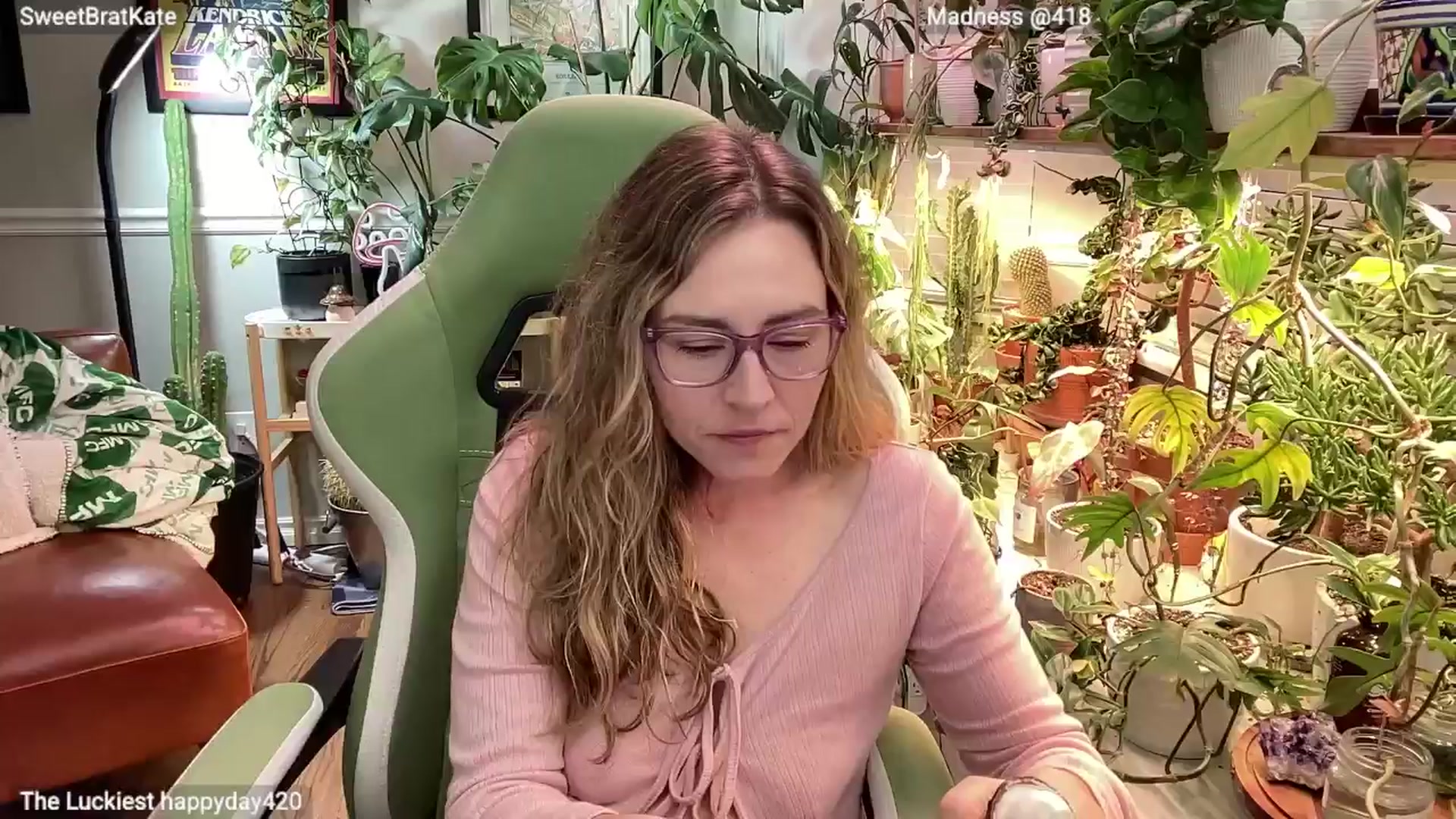 Gallery image thumbnail from SweetbratKate's myfreecams stream on, 03/31/2025, 04:33 image 11 of 20