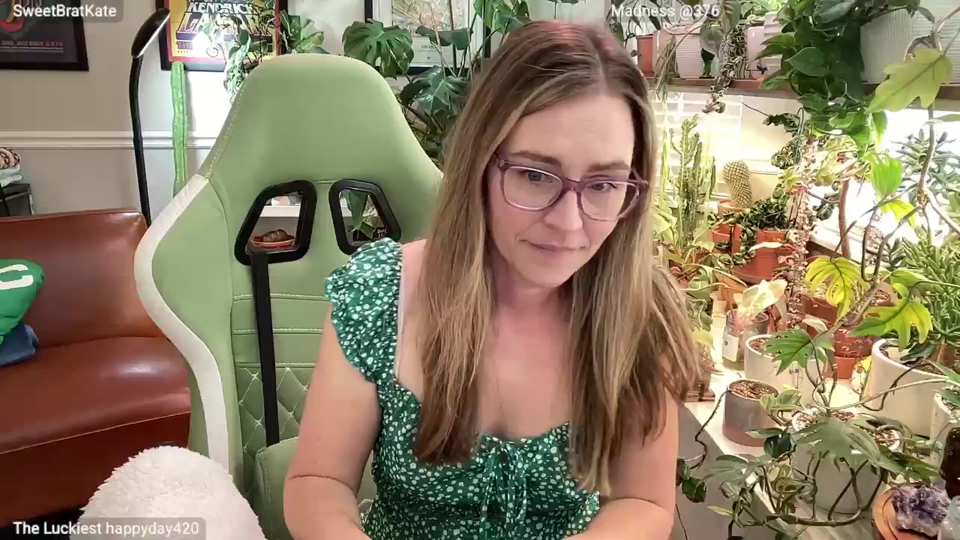 Gallery image thumbnail from SweetbratKate's myfreecams stream on, 03/31/2025, 18:51 image 14 of 20
