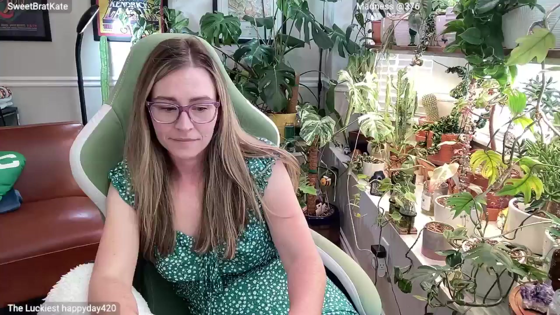 Gallery image thumbnail from SweetbratKate's myfreecams stream on, 03/31/2025, 18:51 image 16 of 20