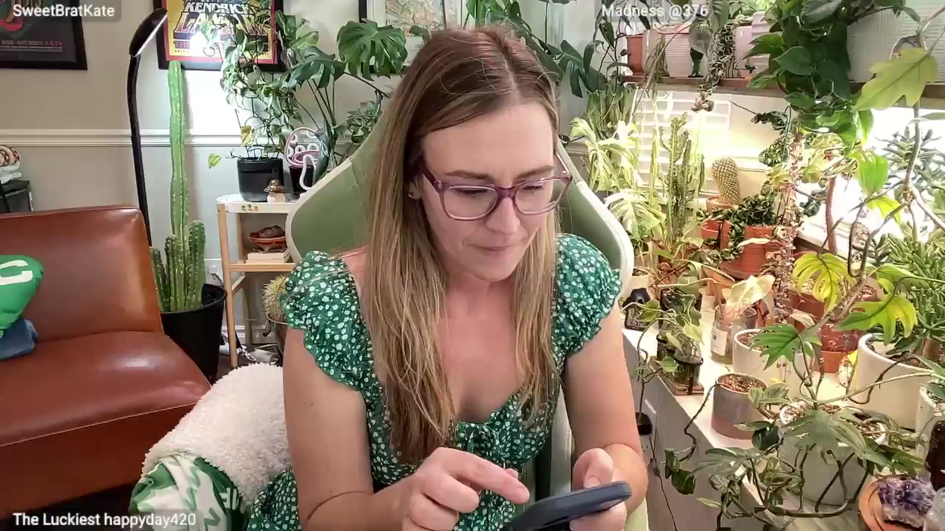 Gallery image thumbnail from SweetbratKate's myfreecams stream on, 03/31/2025, 18:51 image 4 of 20