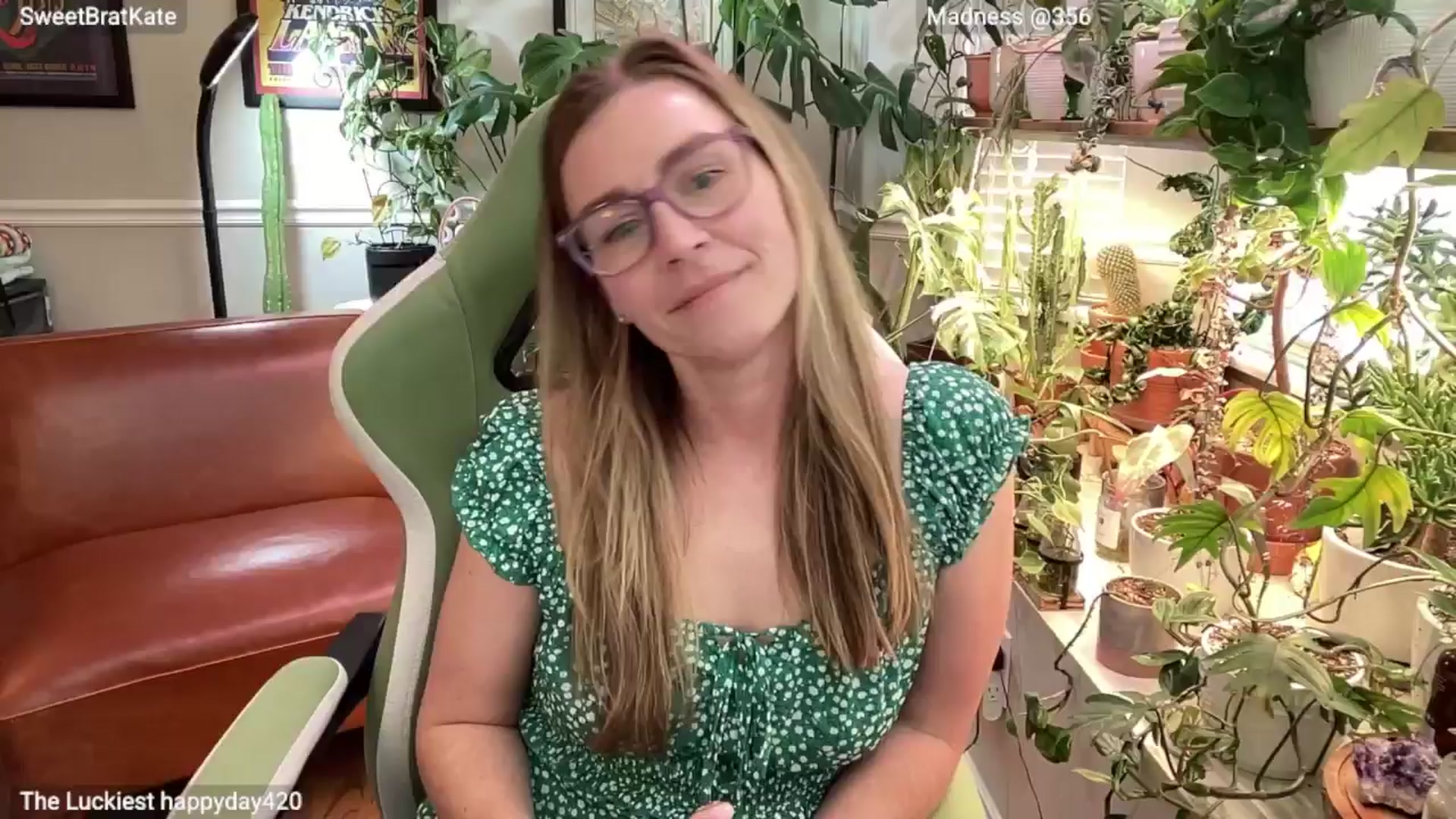 Gallery image thumbnail from SweetbratKate's myfreecams stream on, 03/31/2025, 21:37 image 18 of 20