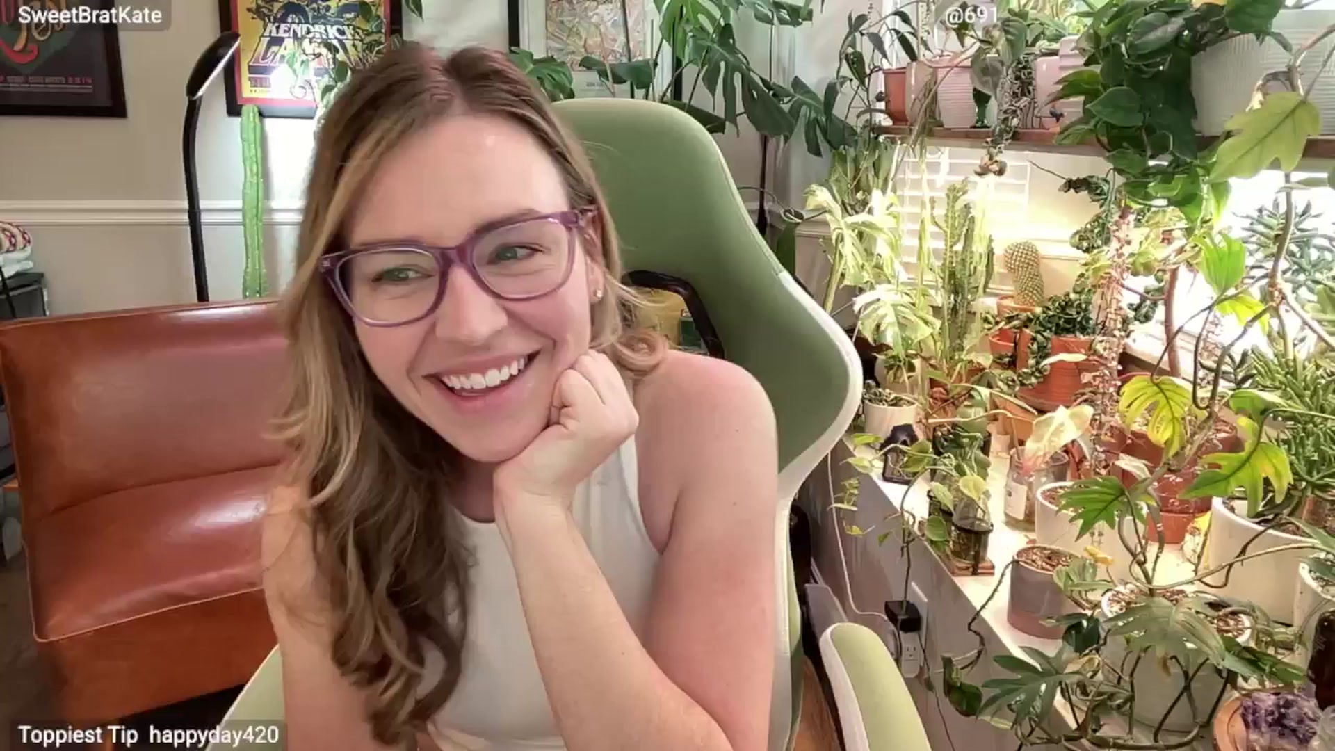Gallery image thumbnail from SweetbratKate's myfreecams stream on, 04/01/2025, 16:59 image 17 of 20