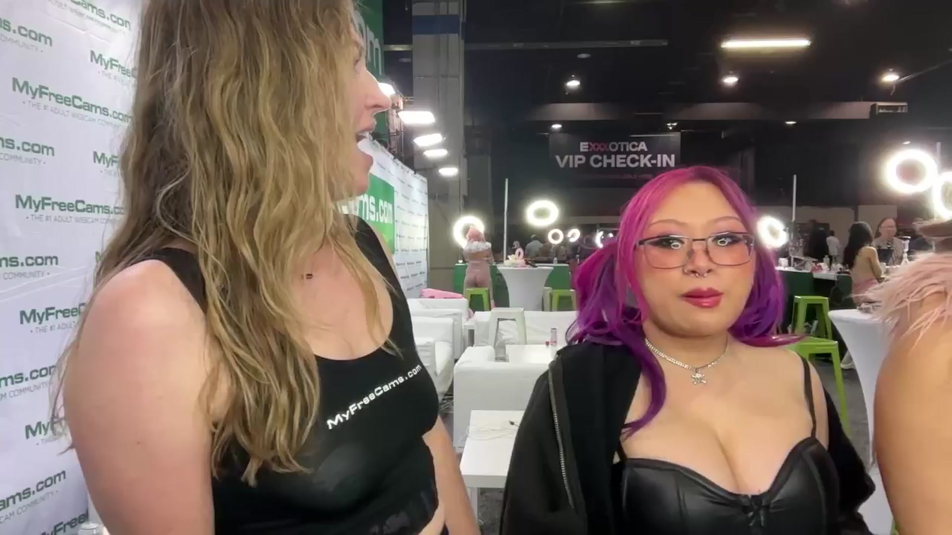 Gallery image thumbnail from SweetbratKate's myfreecams stream on, 04/13/2025, 02:21 image 7 of 20
