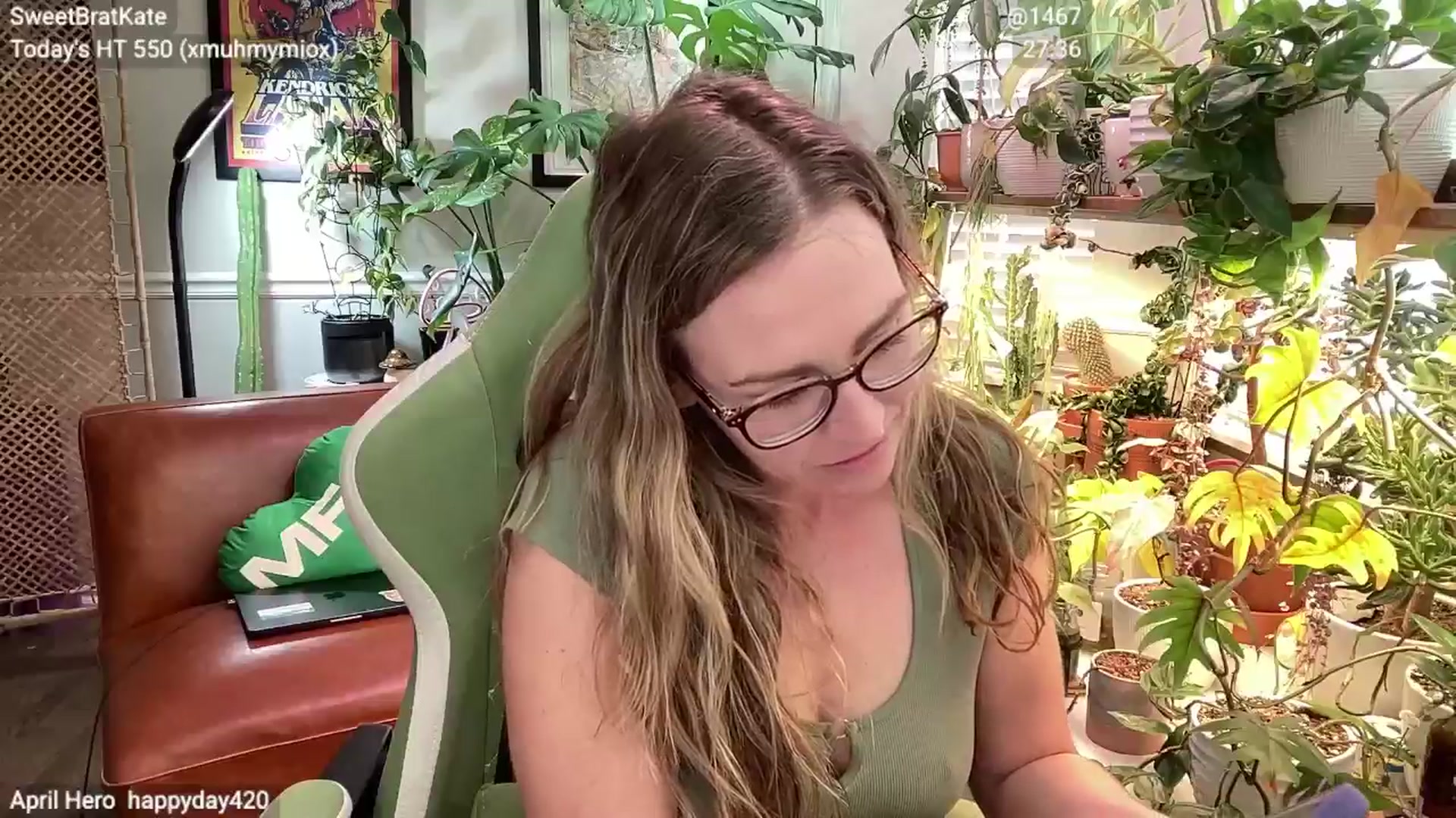 Gallery image thumbnail from SweetbratKate's myfreecams stream on, 04/25/2025, 20:08 image 13 of 20