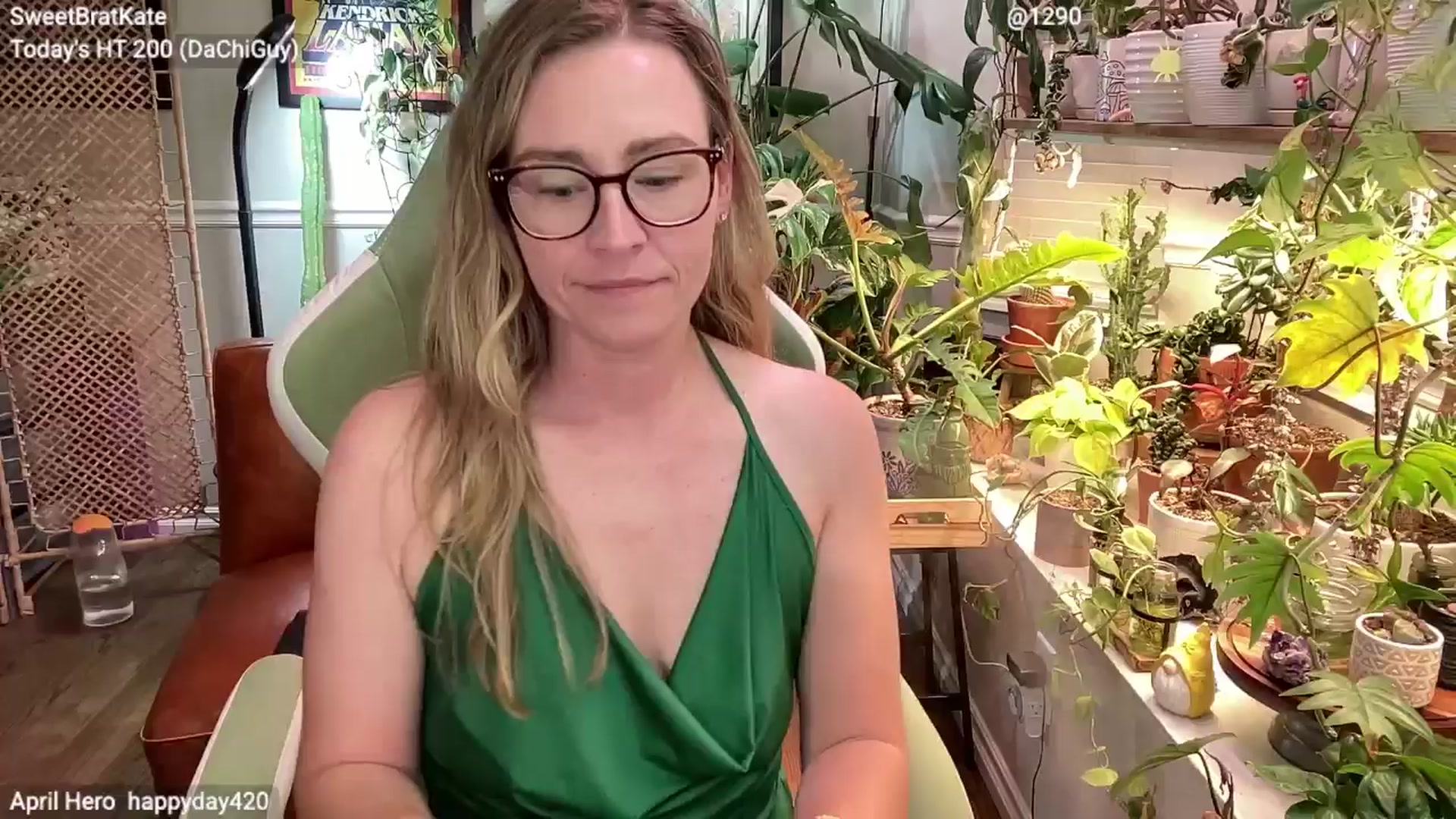 Gallery image thumbnail from SweetbratKate's myfreecams stream on, 04/29/2025, 04:06 image 19 of 20