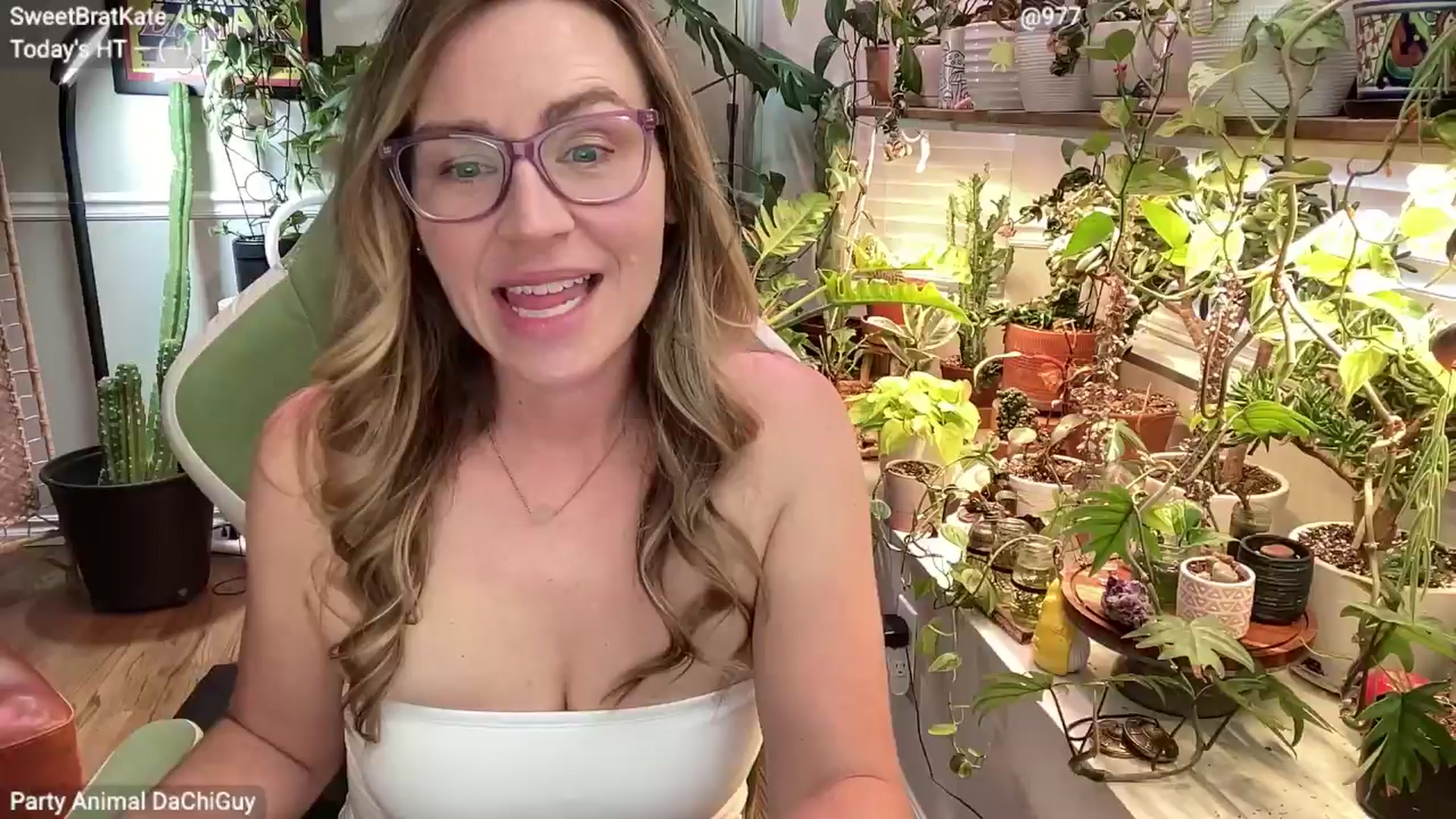Gallery image thumbnail from SweetbratKate's myfreecams stream on, 05/17/2025, 01:57 image 6 of 20