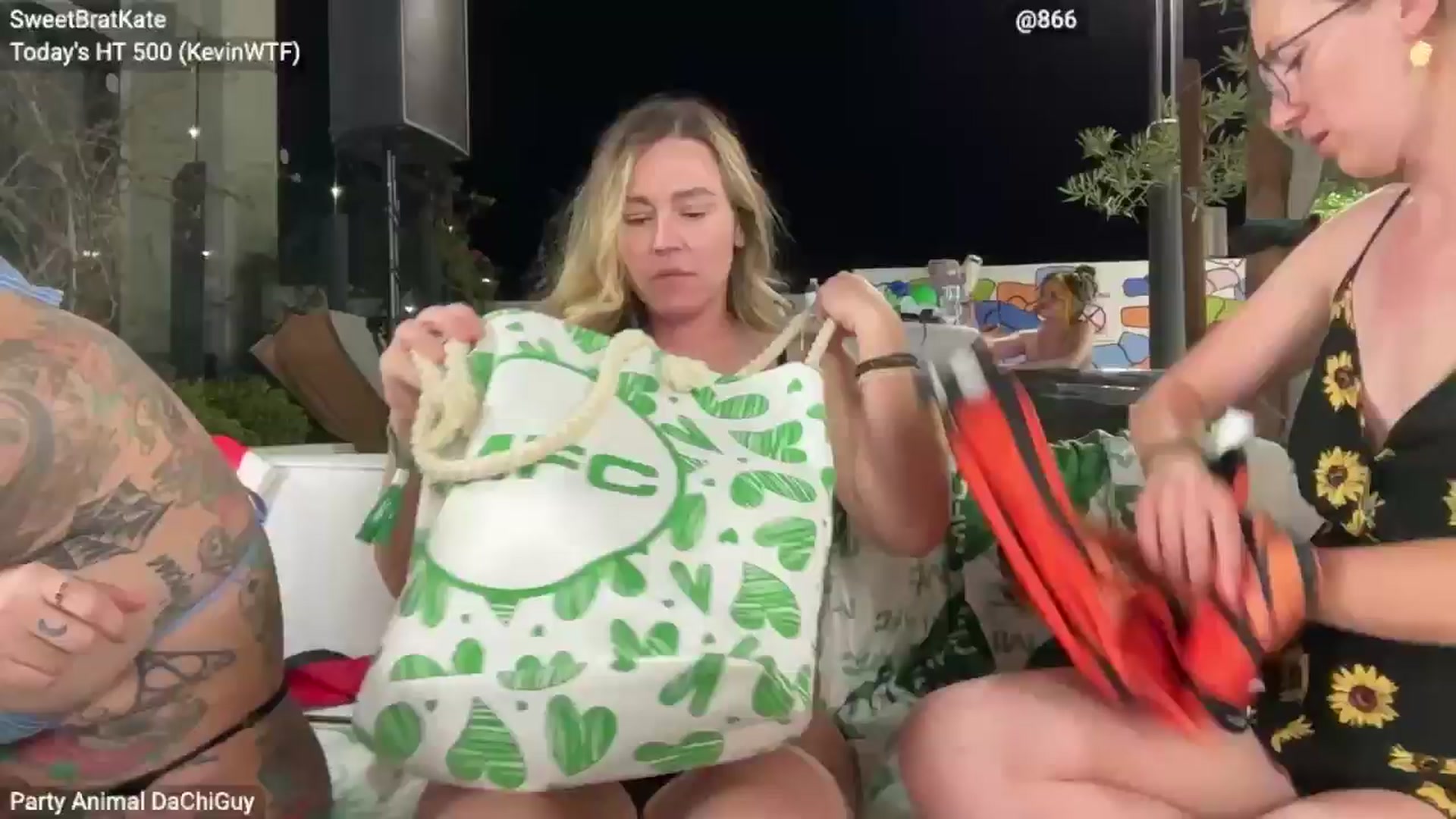 Gallery image thumbnail from SweetbratKate's myfreecams stream on, 05/21/2025, 05:57 image 5 of 20
