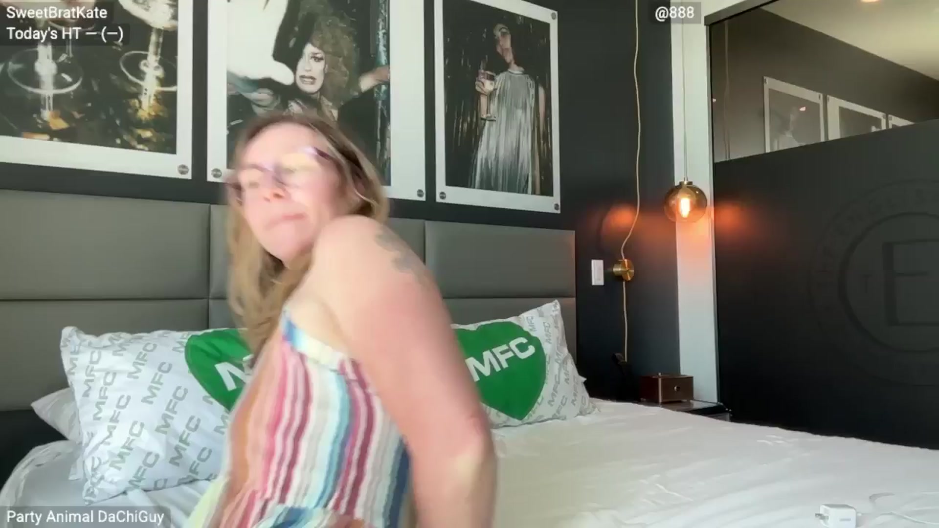 Gallery image thumbnail from SweetbratKate's myfreecams stream on, 05/21/2025, 22:35 image 11 of 20