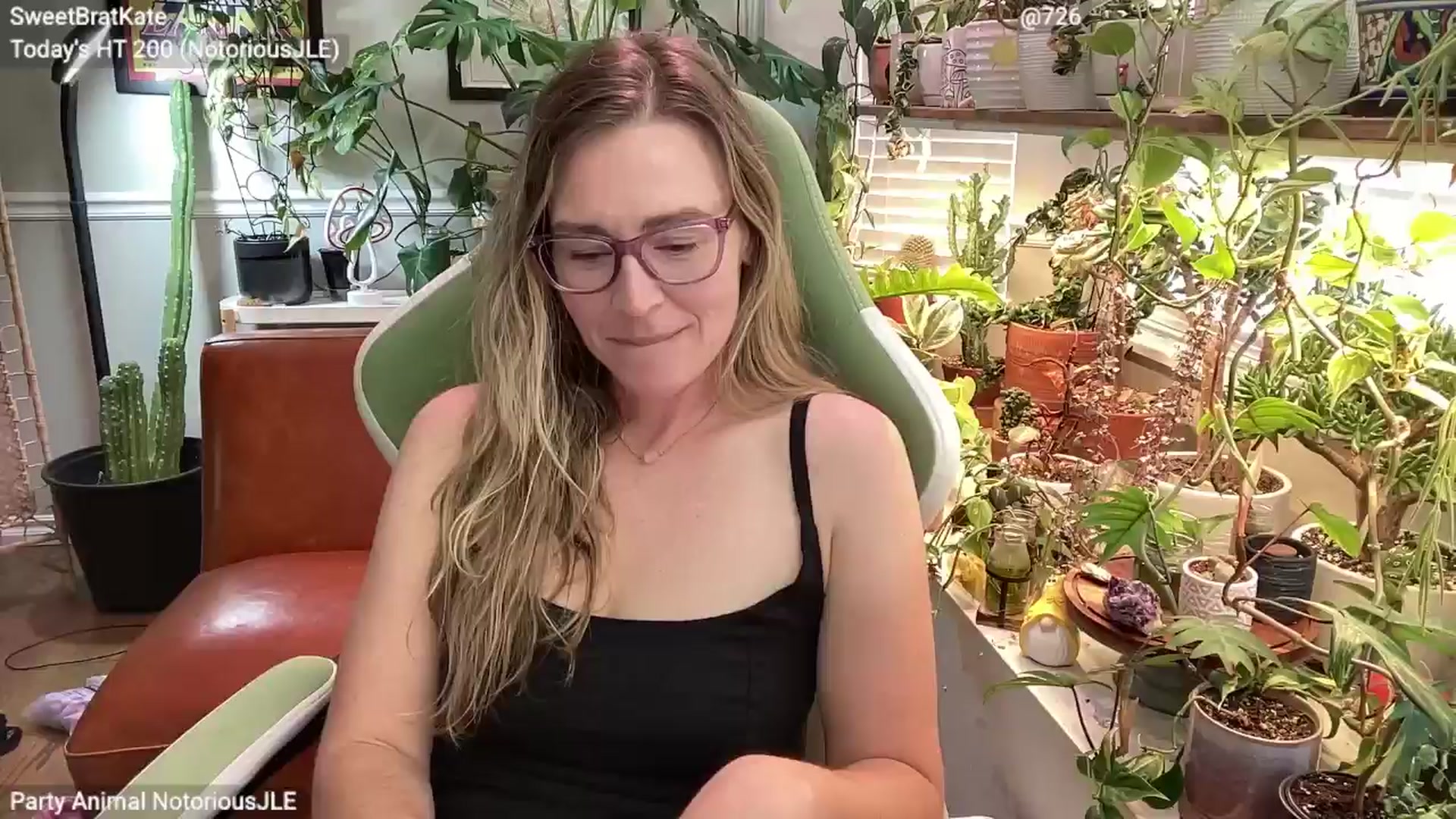 Gallery image thumbnail from SweetbratKate's myfreecams stream on, 06/01/2025, 19:59 image 12 of 20