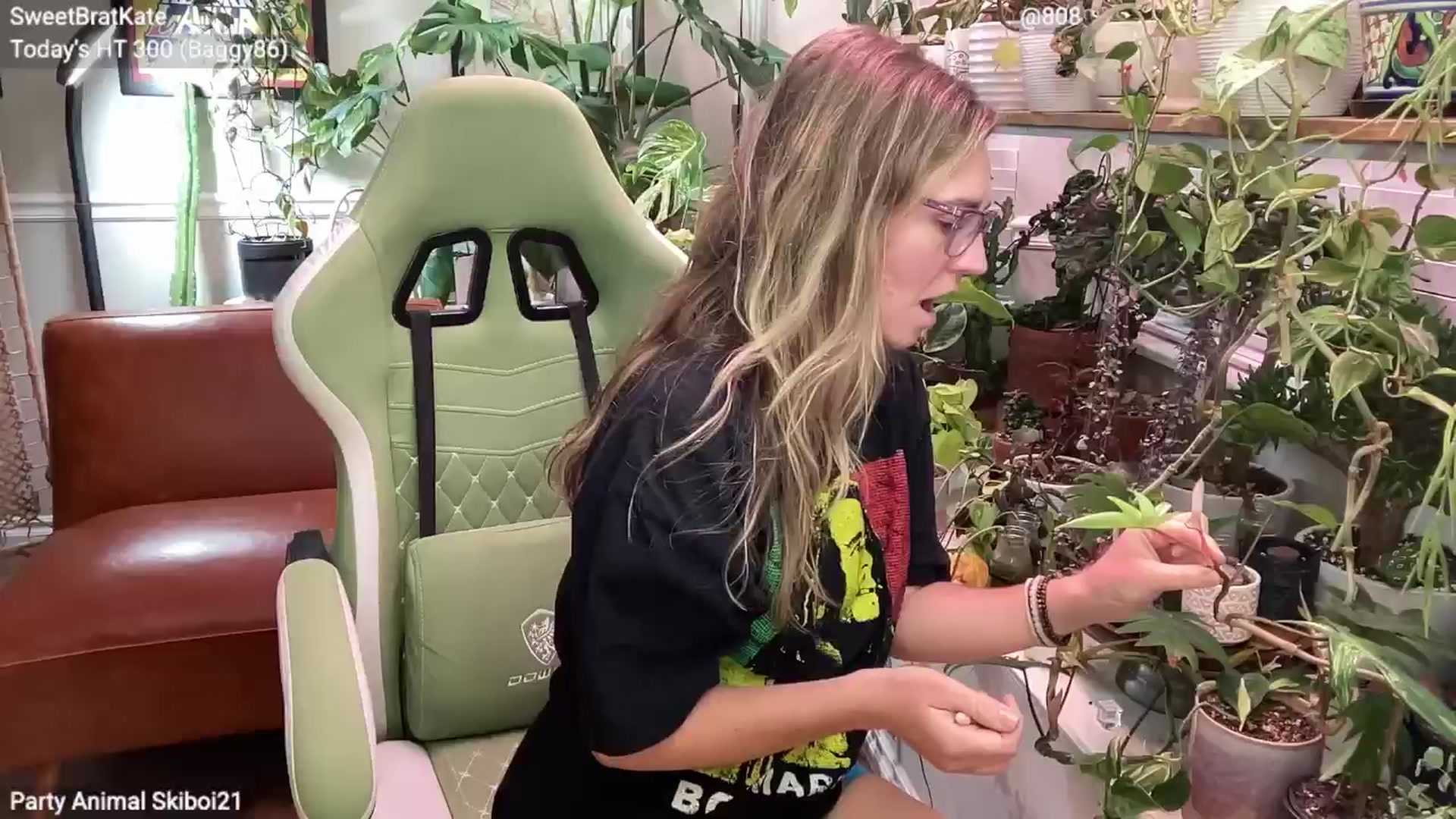 Gallery image thumbnail from SweetbratKate's myfreecams stream on, 06/04/2025, 05:17 image 10 of 20