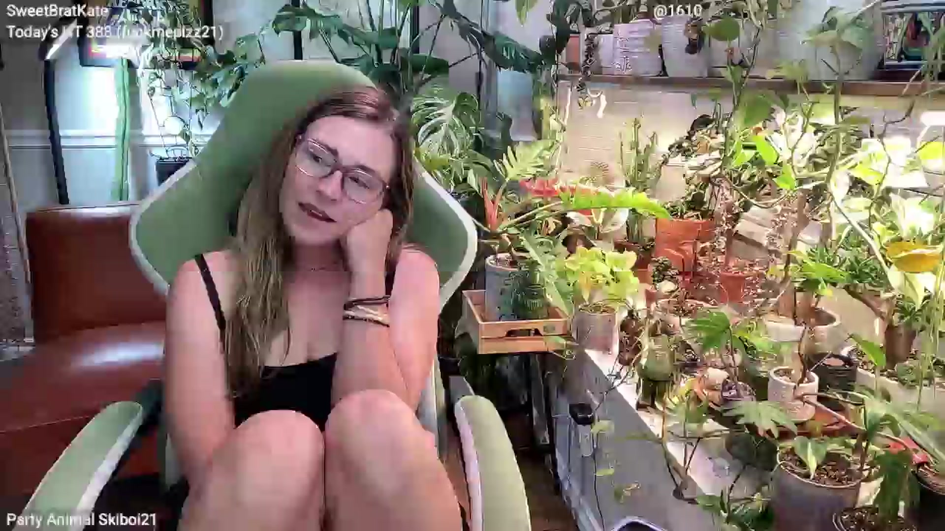 Gallery image thumbnail from SweetbratKate's myfreecams stream on, 06/10/2025, 04:32 image 11 of 20
