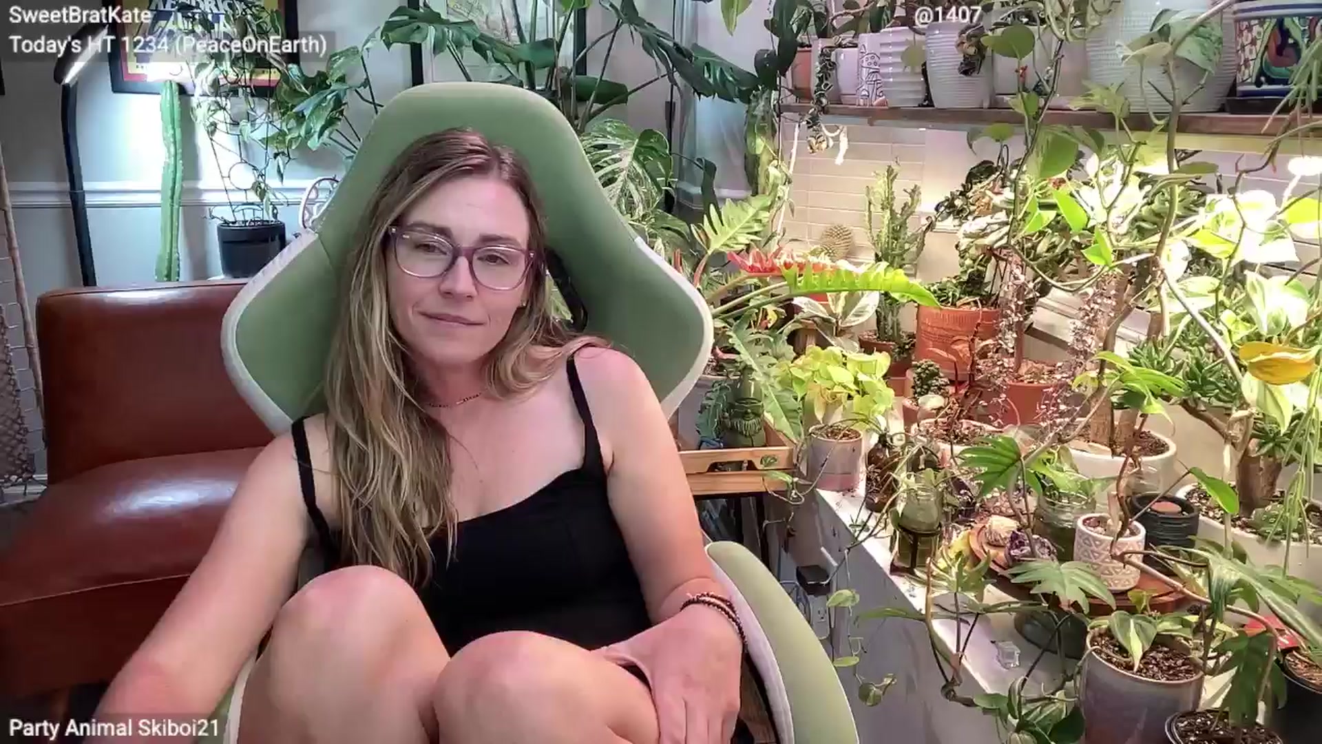Gallery image thumbnail from SweetbratKate's myfreecams stream on, 06/10/2025, 04:32 image 18 of 20