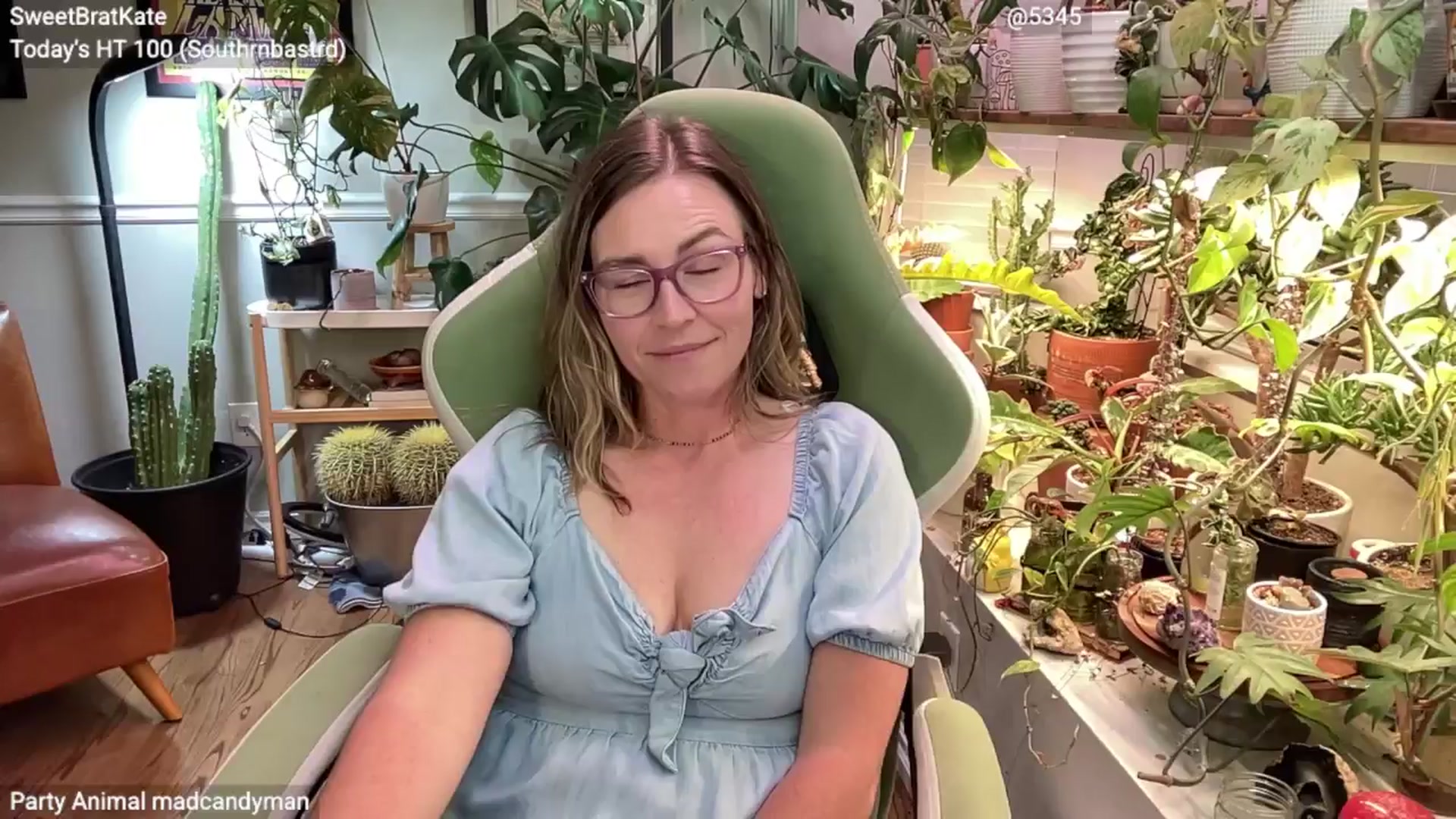 Gallery image thumbnail from SweetbratKate's myfreecams stream on, 07/22/2025, 03:59 image 14 of 20