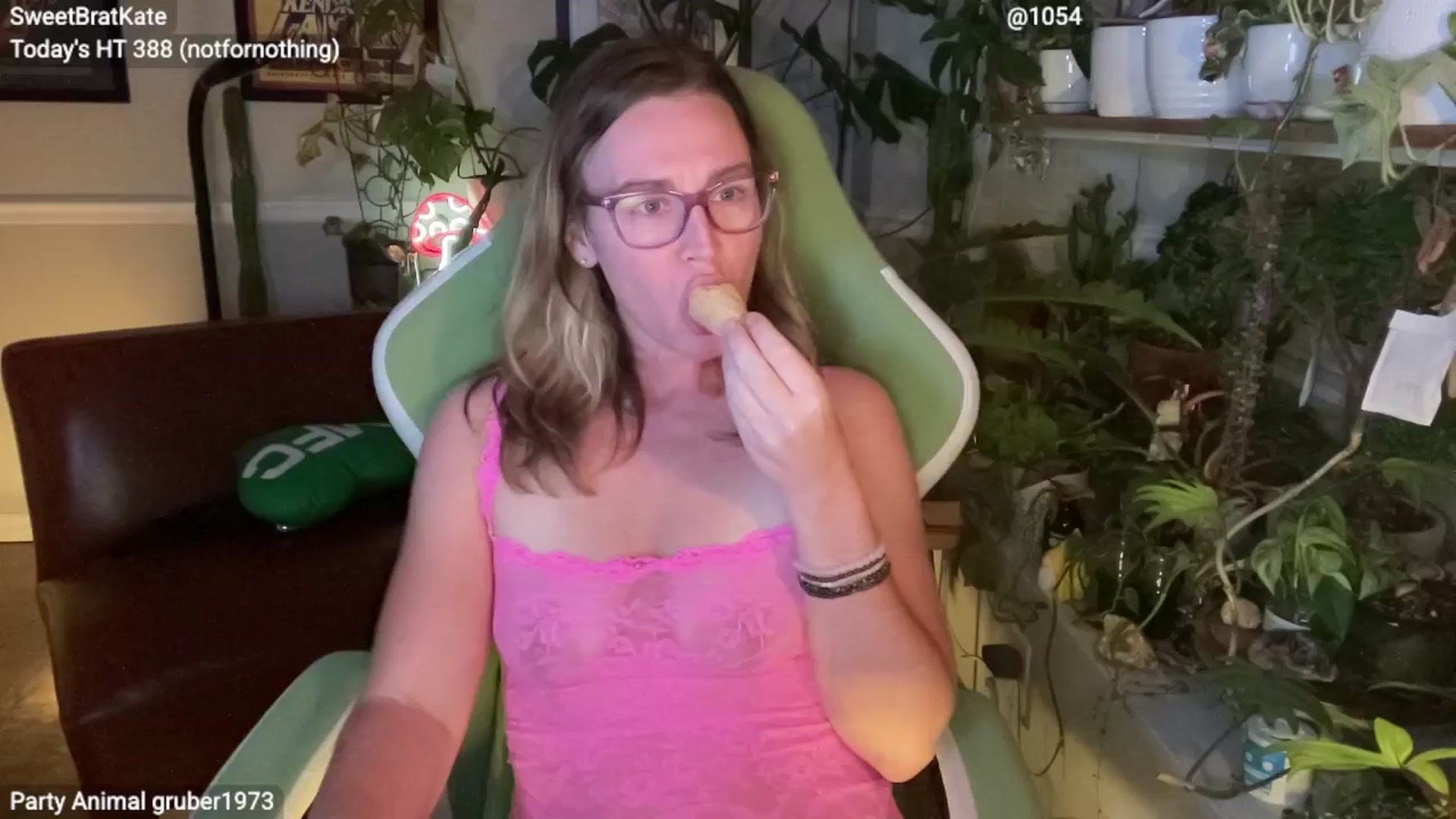 Gallery image thumbnail from SweetbratKate's myfreecams stream on, 08/19/2025, 06:30 image 7 of 20