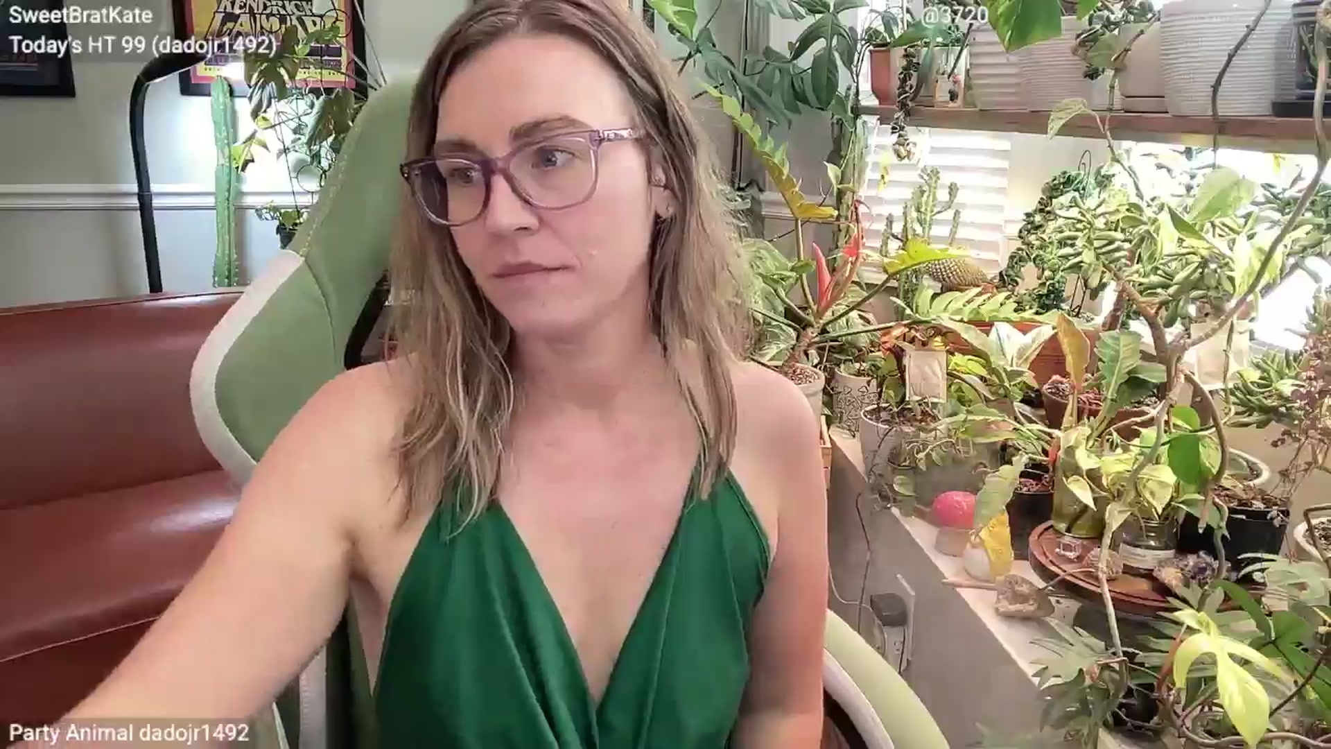Gallery image thumbnail from SweetbratKate's myfreecams stream on, 10/05/2025, 17:58 image 14 of 20
