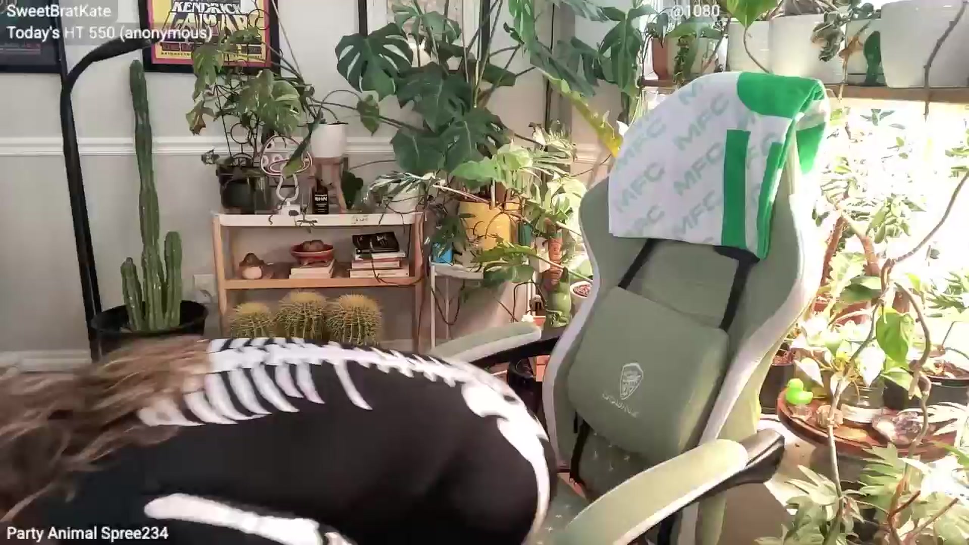 Gallery image thumbnail from SweetbratKate's myfreecams stream on, 10/18/2025, 20:12 image 10 of 20
