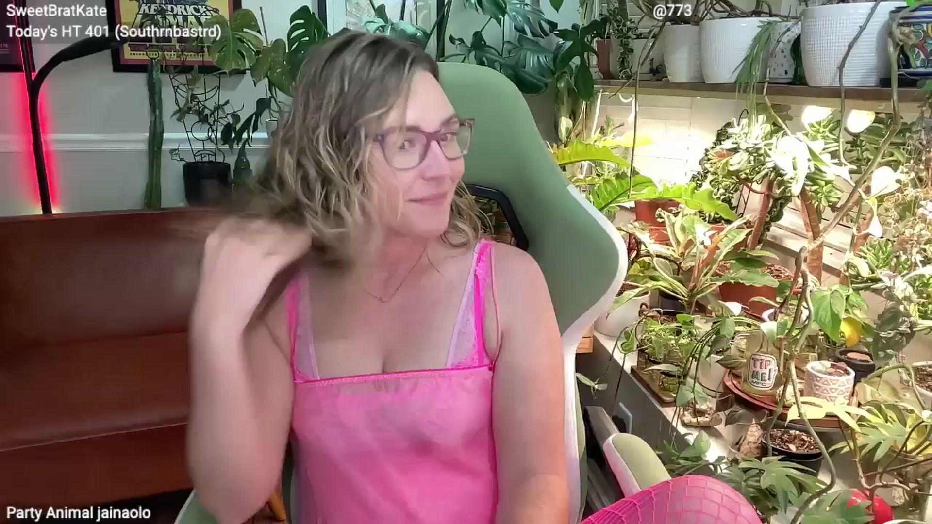 Gallery image thumbnail from SweetbratKate's myfreecams stream on, 11/10/2025, 04:05 image 3 of 20