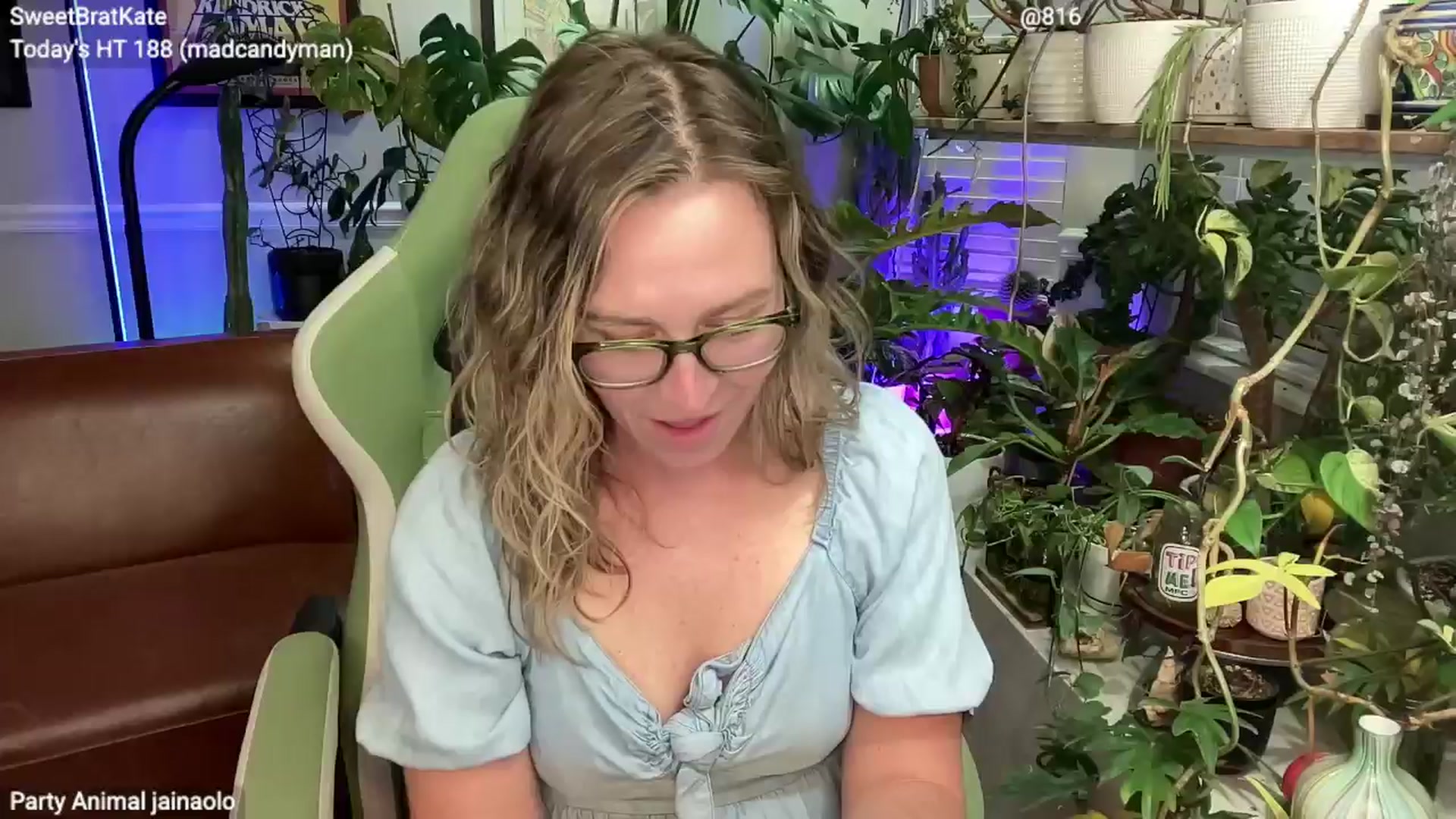 Gallery image thumbnail from SweetbratKate's myfreecams stream on, 11/15/2025, 04:53 image 1 of 20