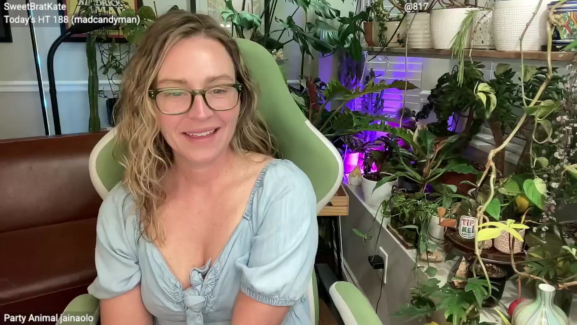 Gallery image thumbnail from SweetbratKate's myfreecams stream on, 11/15/2025, 04:53 image 5 of 20