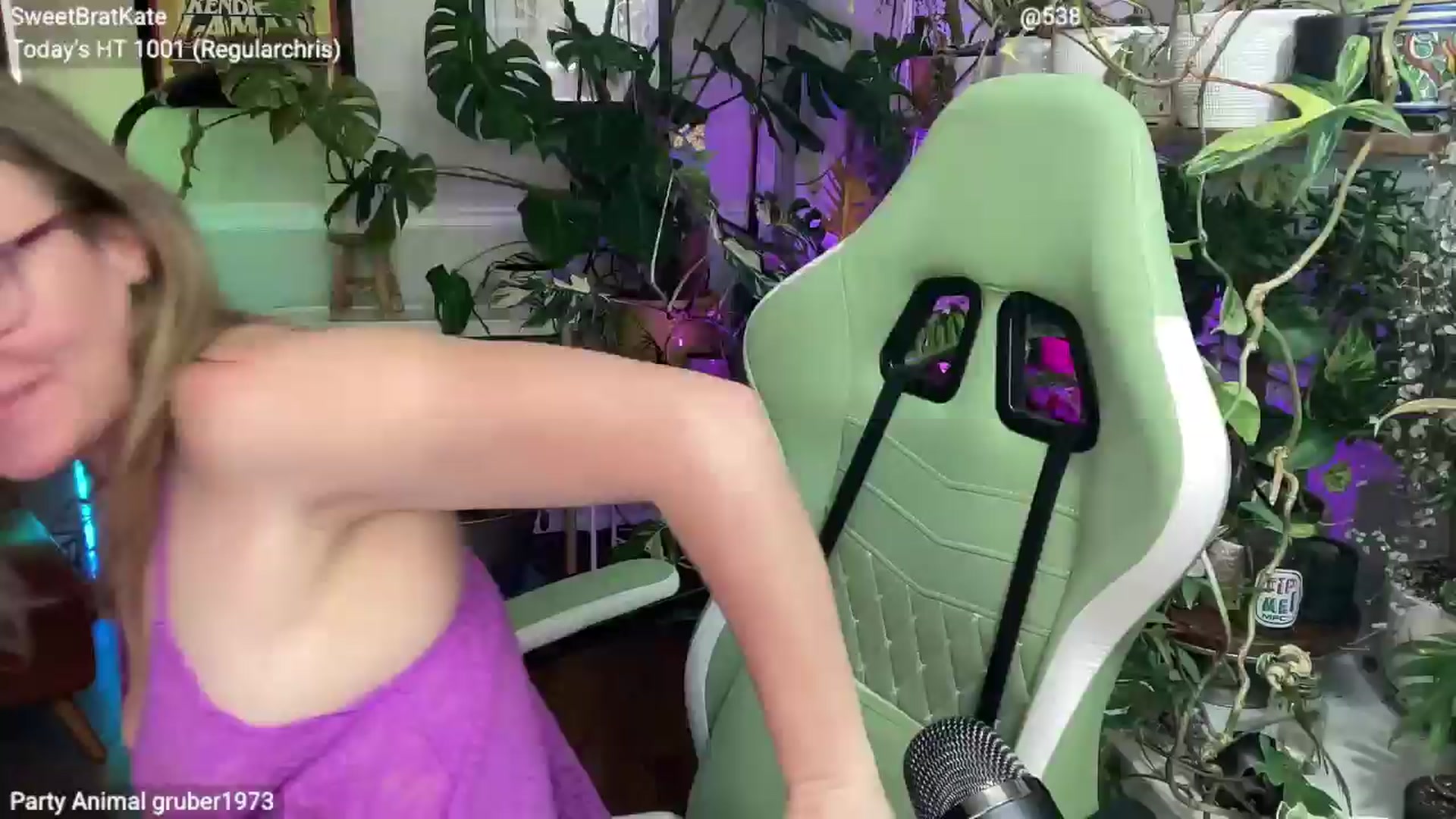 Gallery image thumbnail from SweetbratKate's myfreecams stream on, 11/30/2025, 07:04 image 17 of 20