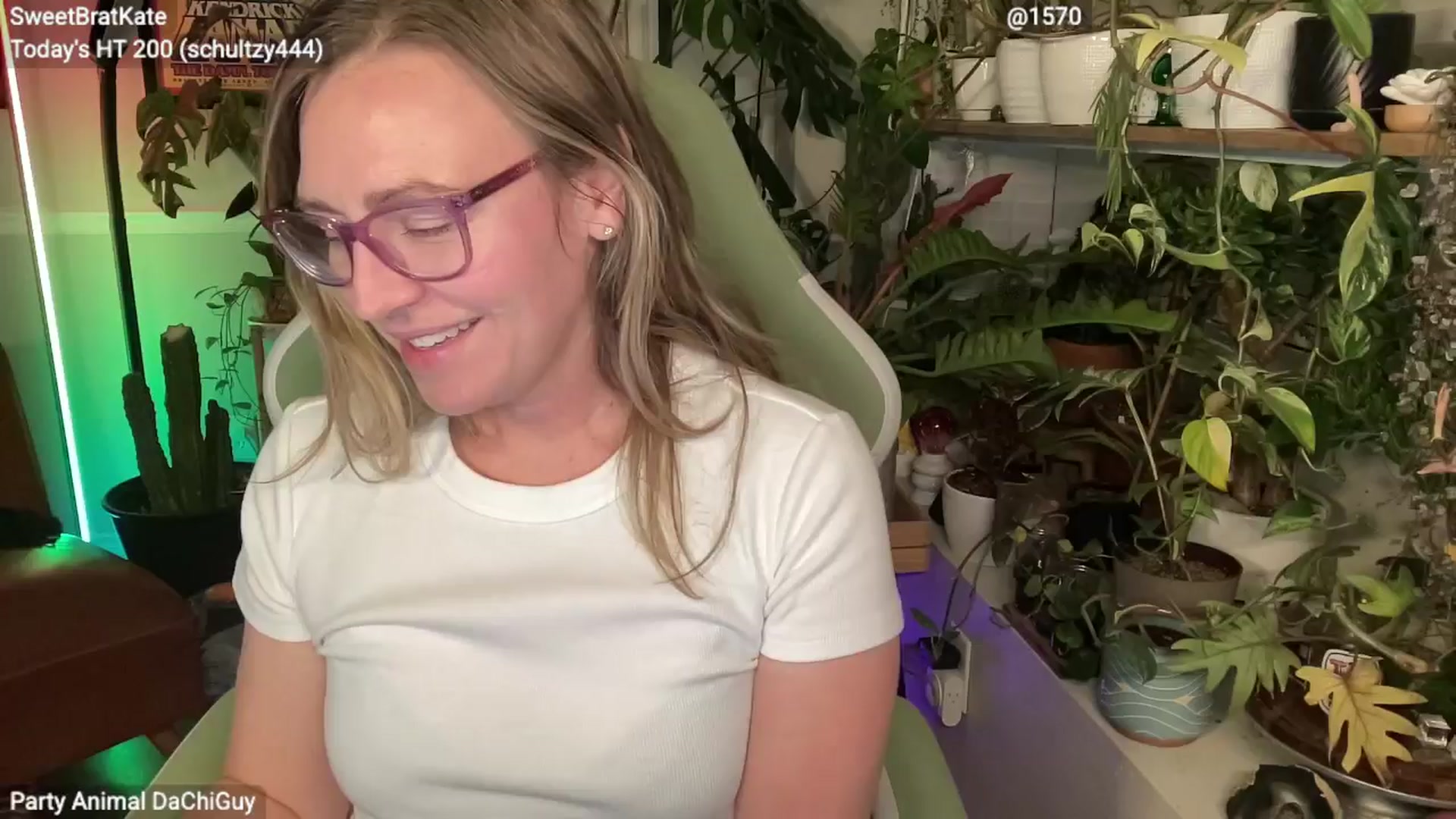 Gallery image thumbnail from SweetbratKate's myfreecams stream on, 12/31/2025, 06:05 image 12 of 20