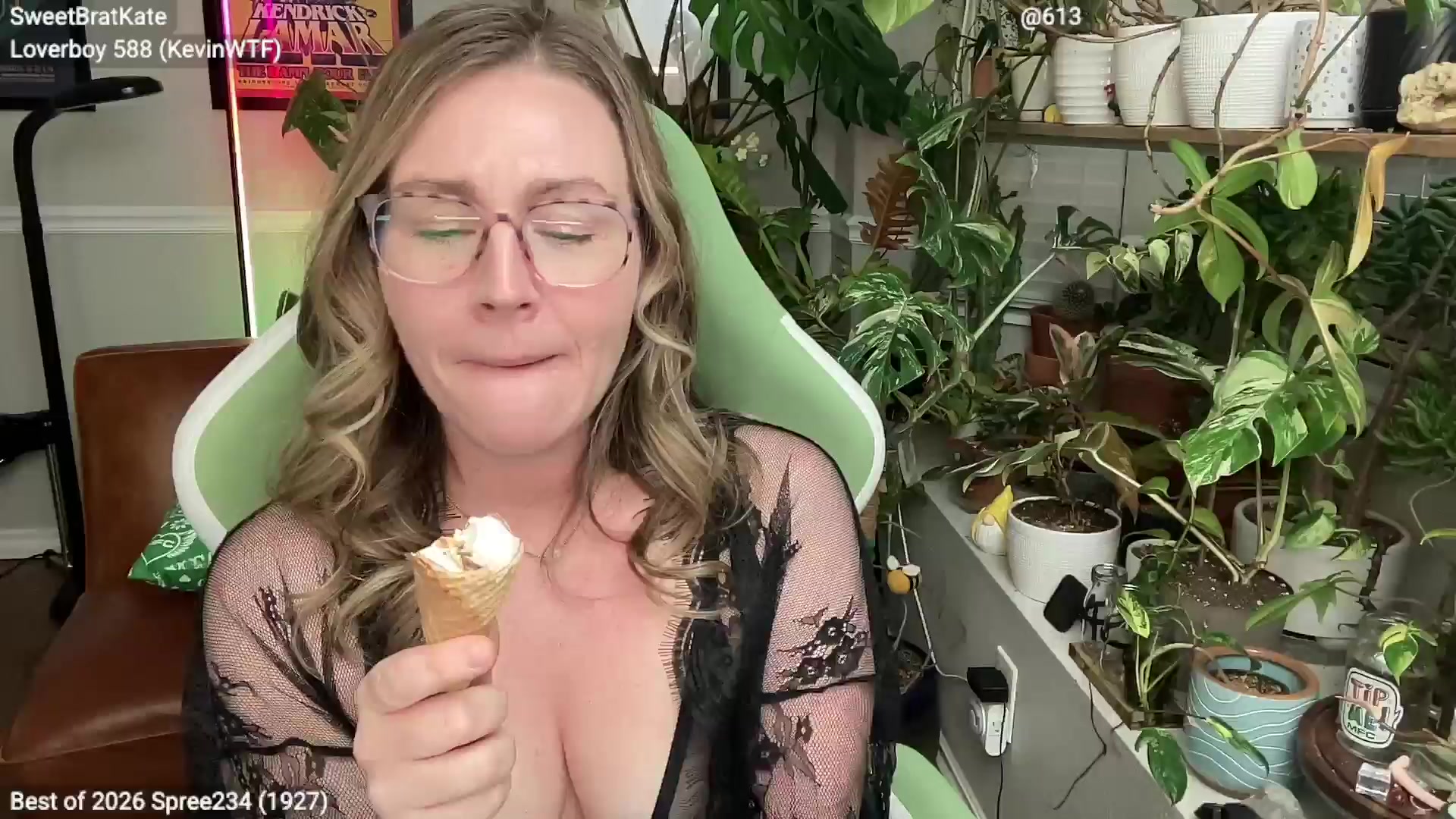 Gallery image thumbnail from SweetbratKate's myfreecams stream on, 03/08/2026, 05:10 image 19 of 20