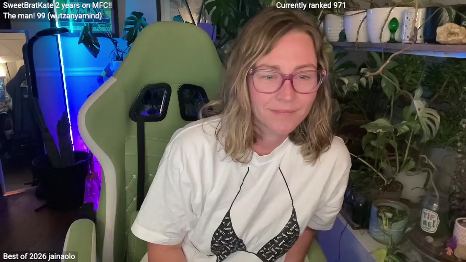 Gallery image thumbnail from SweetbratKate's myfreecams stream on, 04/25/2026, 05:20 image 18 of 20