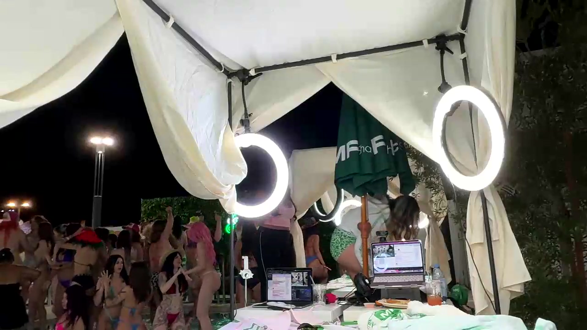 Gallery image thumbnail from SweetbratKate's myfreecams stream on, 05/20/2026, 04:31 image 11 of 20