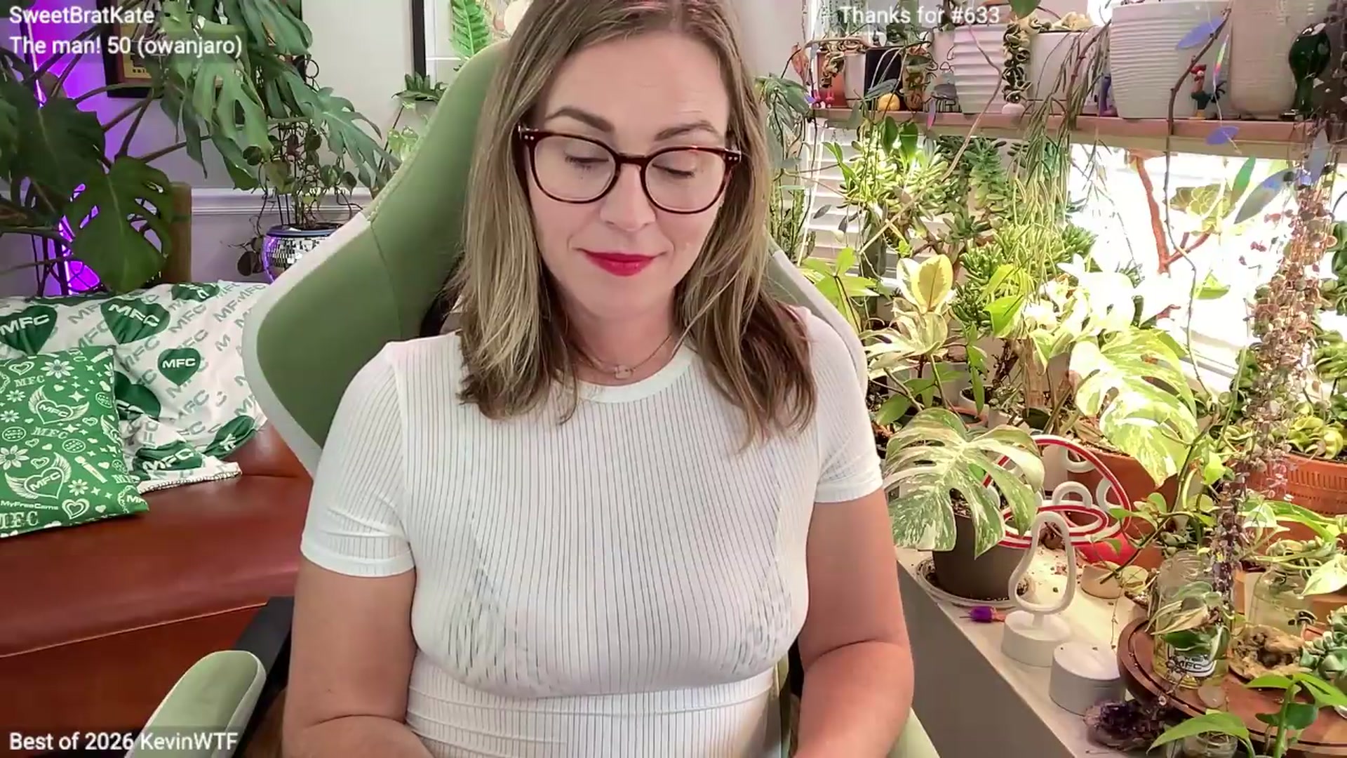 Gallery image thumbnail from SweetbratKate's myfreecams stream on, 08/18/2026, 19:40 image 16 of 20