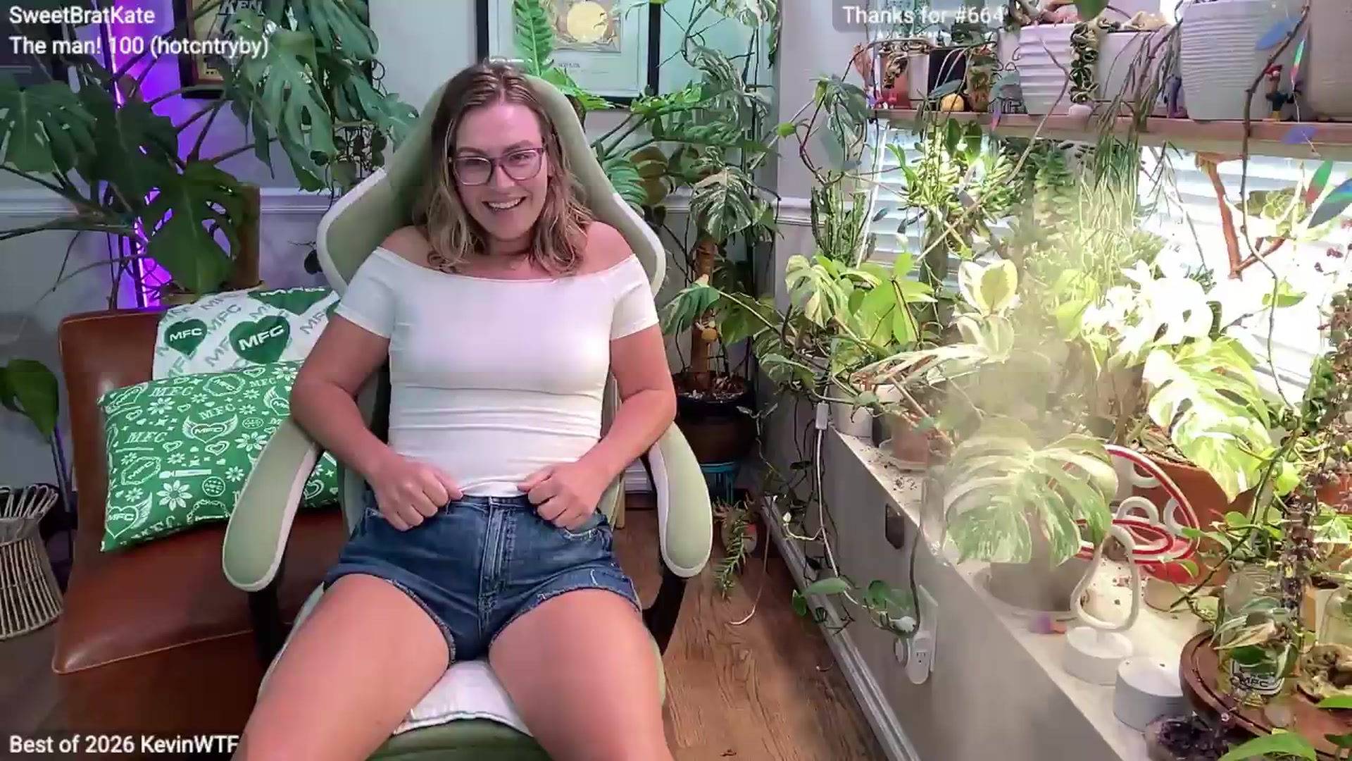 Gallery image thumbnail from SweetbratKate's myfreecams stream on, 08/19/2026, 22:14 image 9 of 20