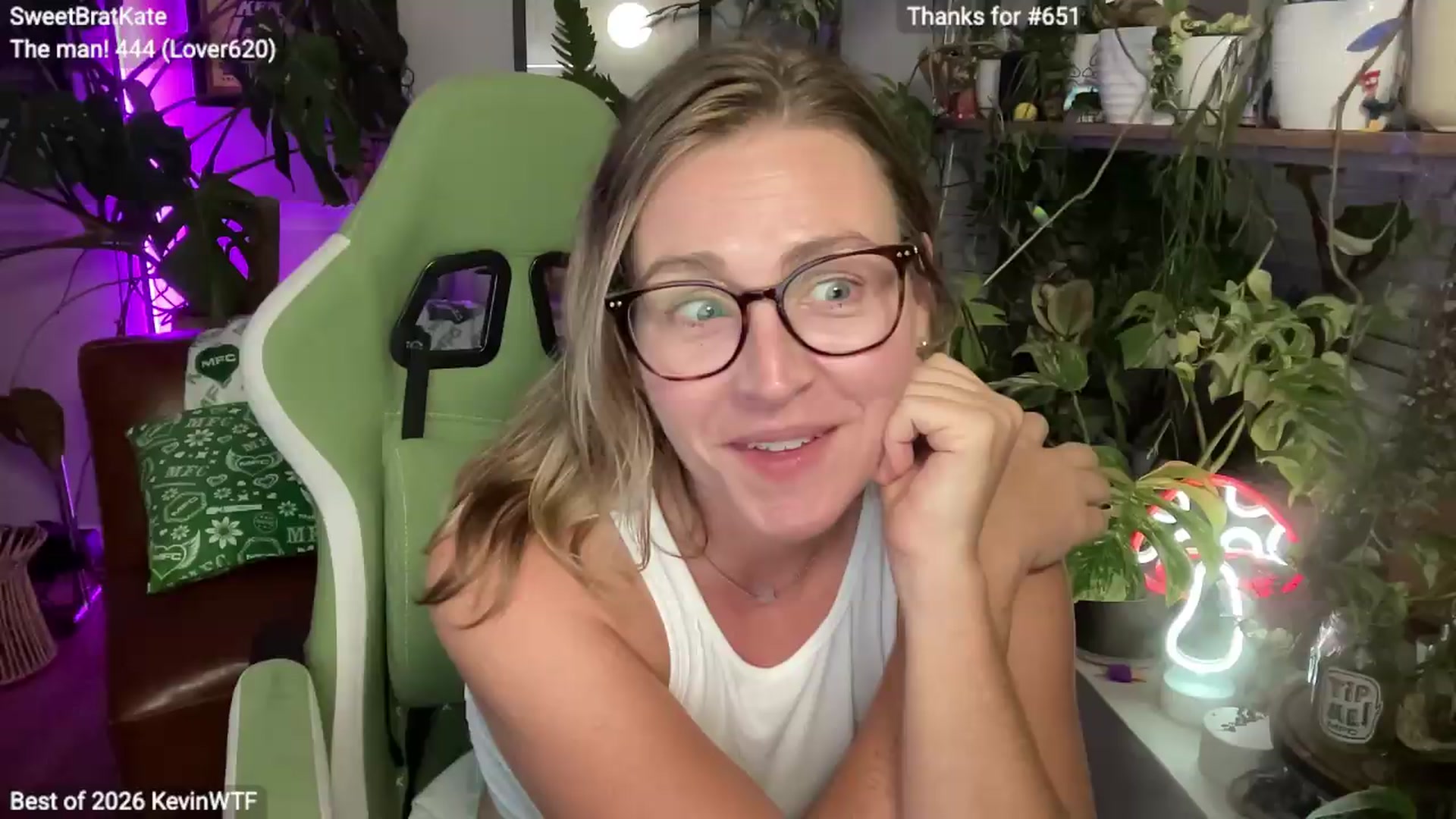 Gallery image thumbnail from SweetbratKate's myfreecams stream on, 08/20/2026, 04:39 image 18 of 20