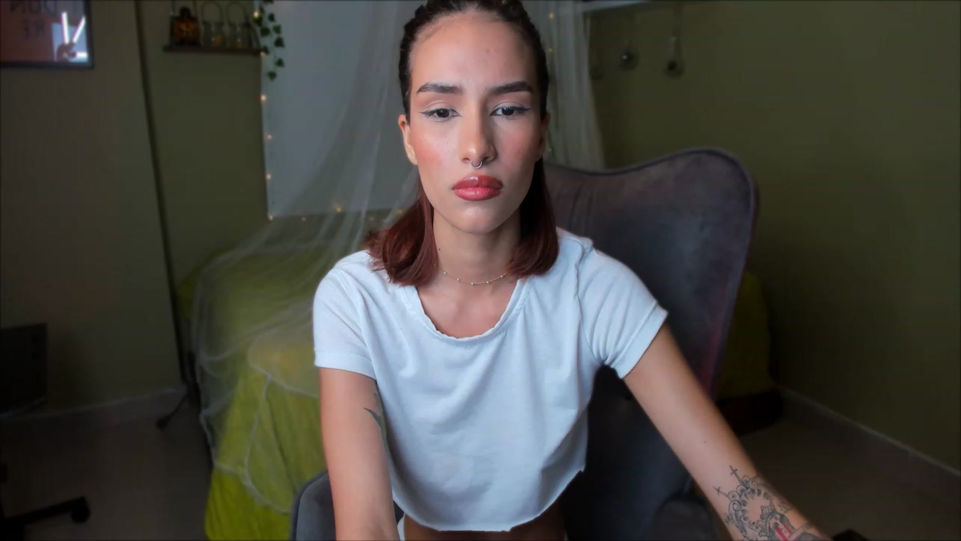 Gallery image thumbnail from Sweetbubble's myfreecams stream on, 05/14/2023, 02:04 image 12 of 20