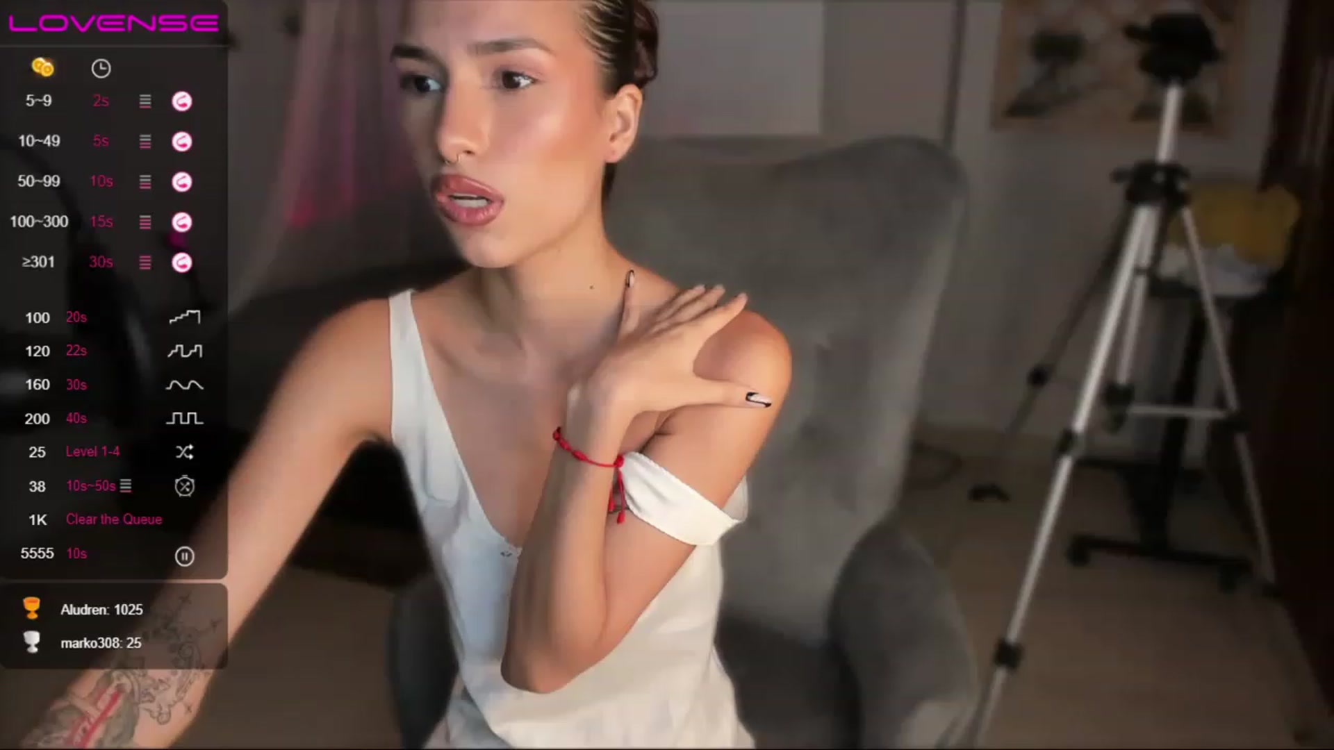 Gallery image thumbnail from Sweetbubble's myfreecams stream on, 08/15/2023, 24:31 image 12 of 20