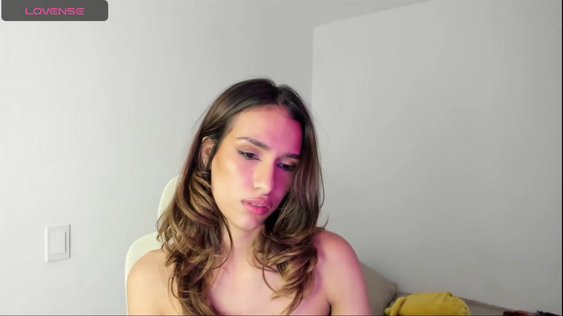Gallery image thumbnail from Sweetbubble's myfreecams stream on, 11/25/2024, 09:38 image 6 of 20