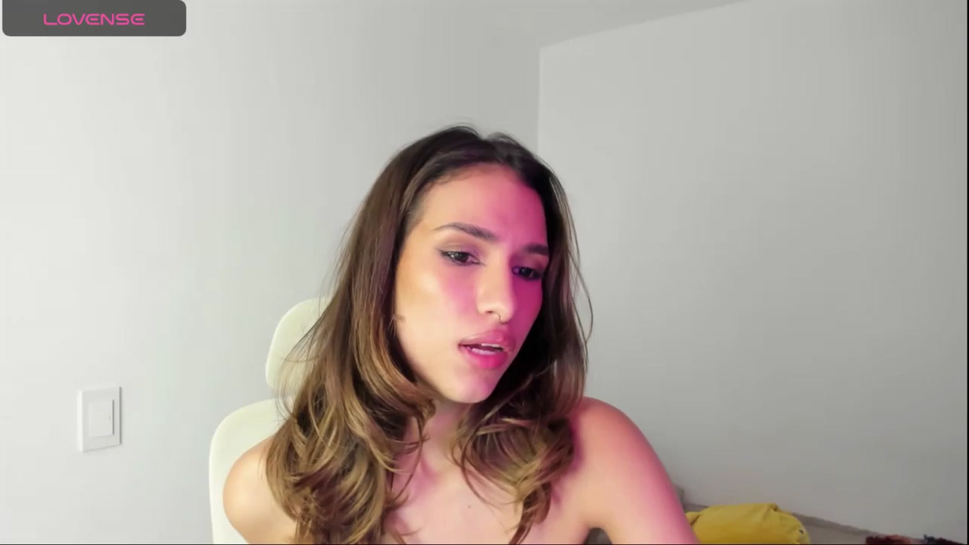 Gallery image thumbnail from Sweetbubble's myfreecams stream on, 11/25/2024, 09:38 image 3 of 20