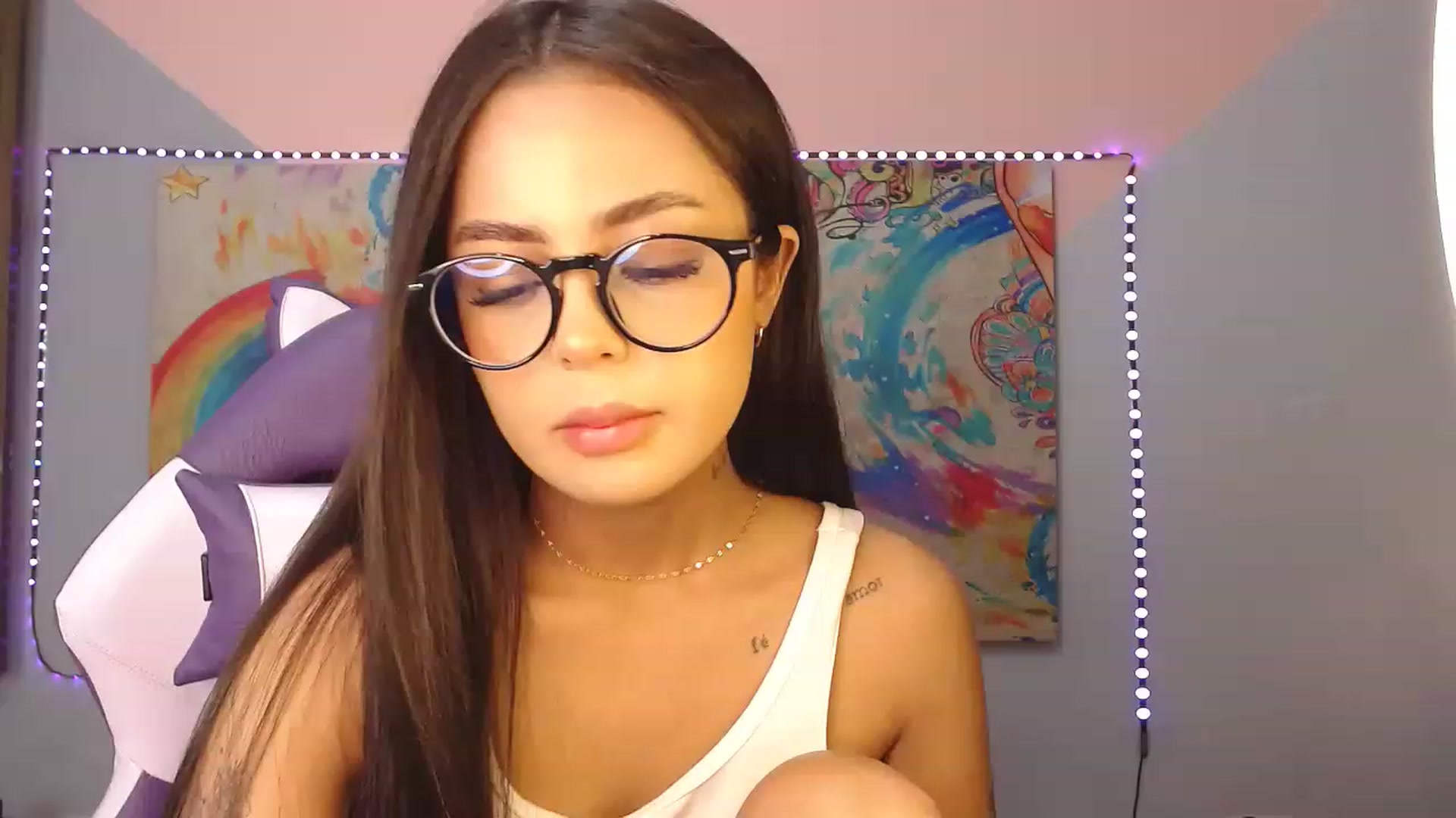 Gallery image thumbnail from Sweetcandy___'s myfreecams stream on, 03/22/2023, 23:39 image 5 of 20