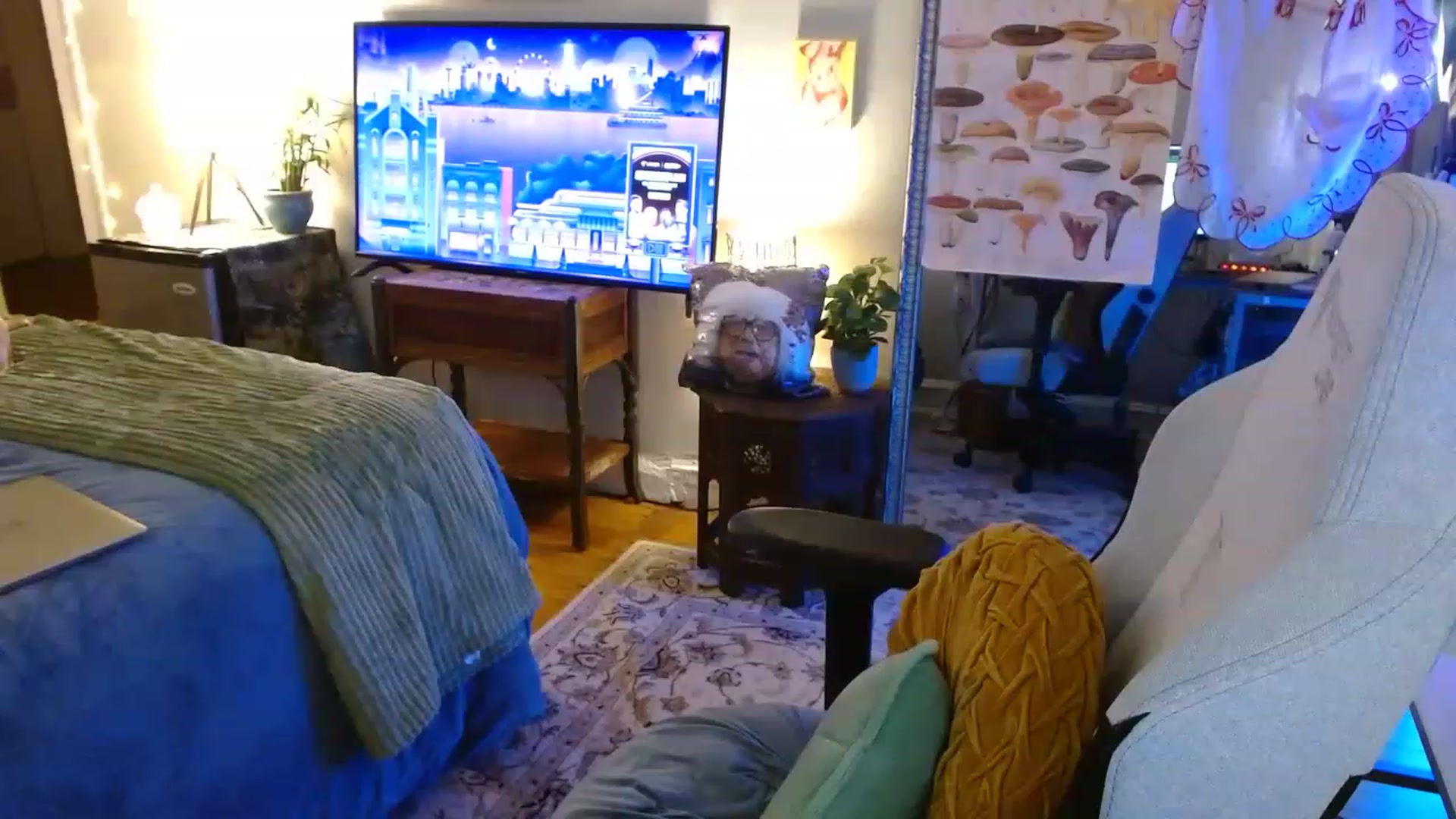 Gallery image thumbnail from Sweetestlilly's myfreecams stream on, 08/20/2023, 01:43 image 5 of 20