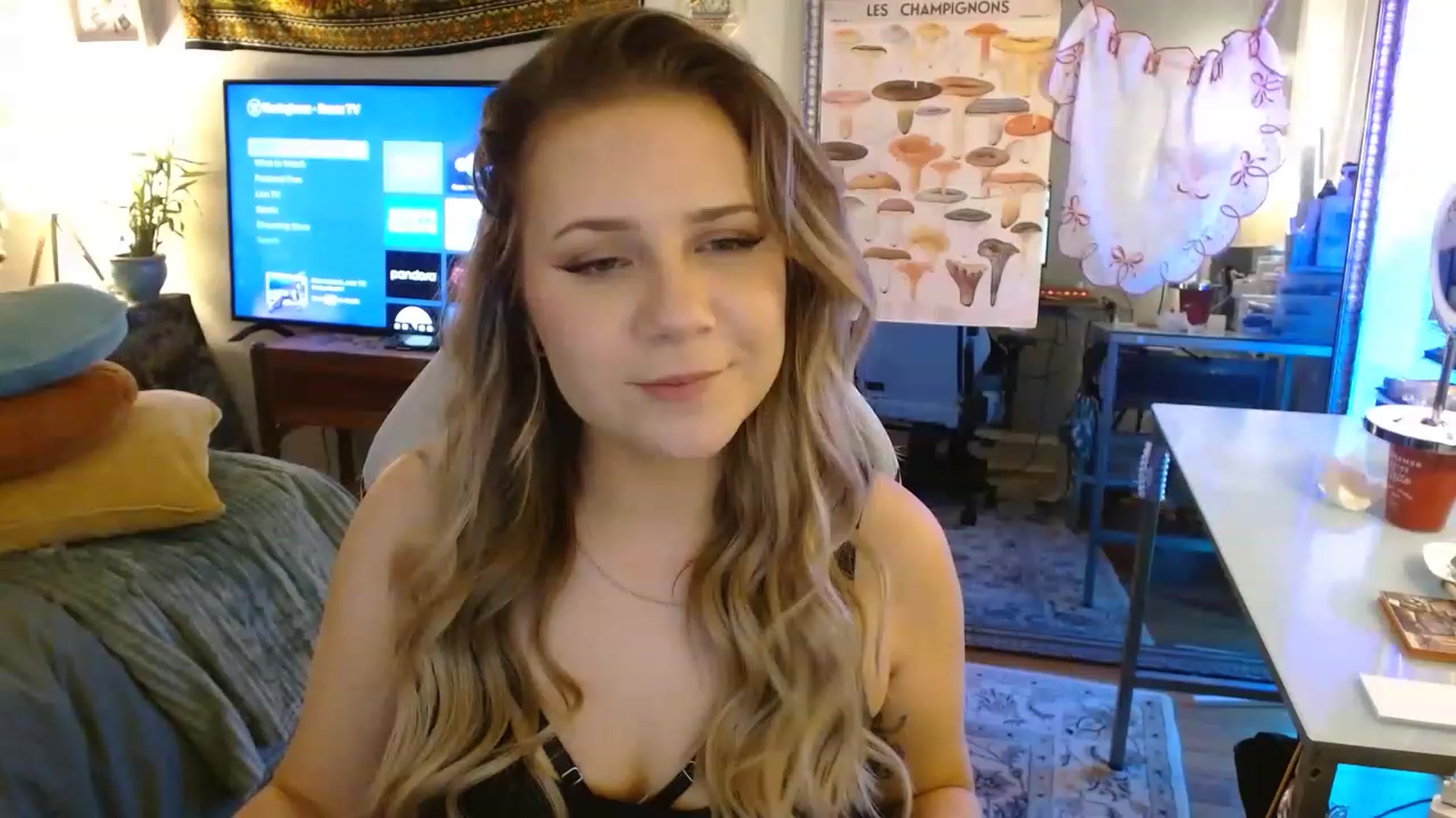 Gallery image thumbnail from Sweetestlilly's myfreecams stream on, 08/22/2023, 02:49 image 13 of 20
