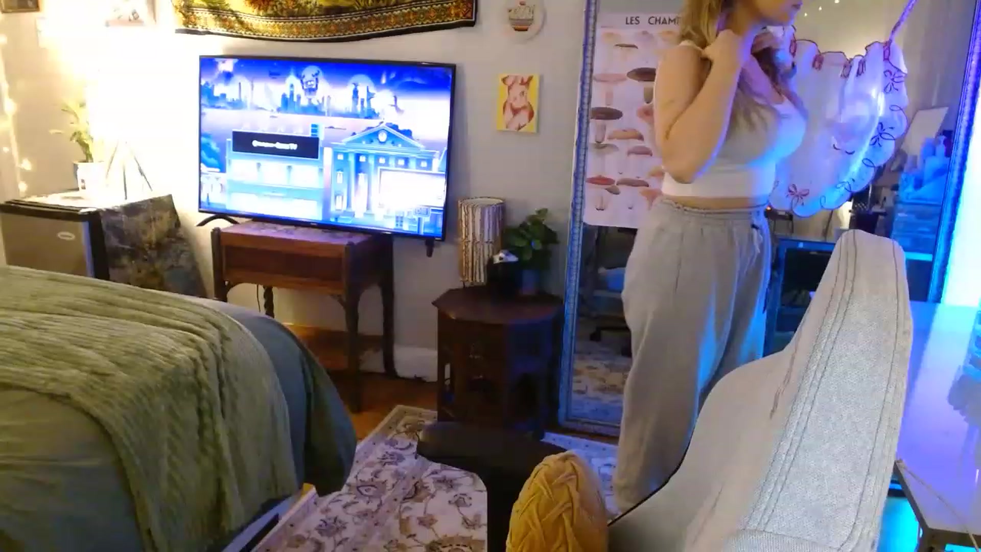 Gallery image thumbnail from Sweetestlilly's myfreecams stream on, 08/26/2023, 02:41 image 6 of 20