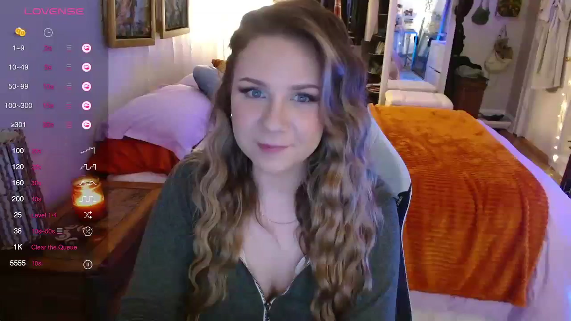 Gallery image thumbnail from Sweetestlilly's myfreecams stream on, 10/17/2023, 02:28 image 11 of 20