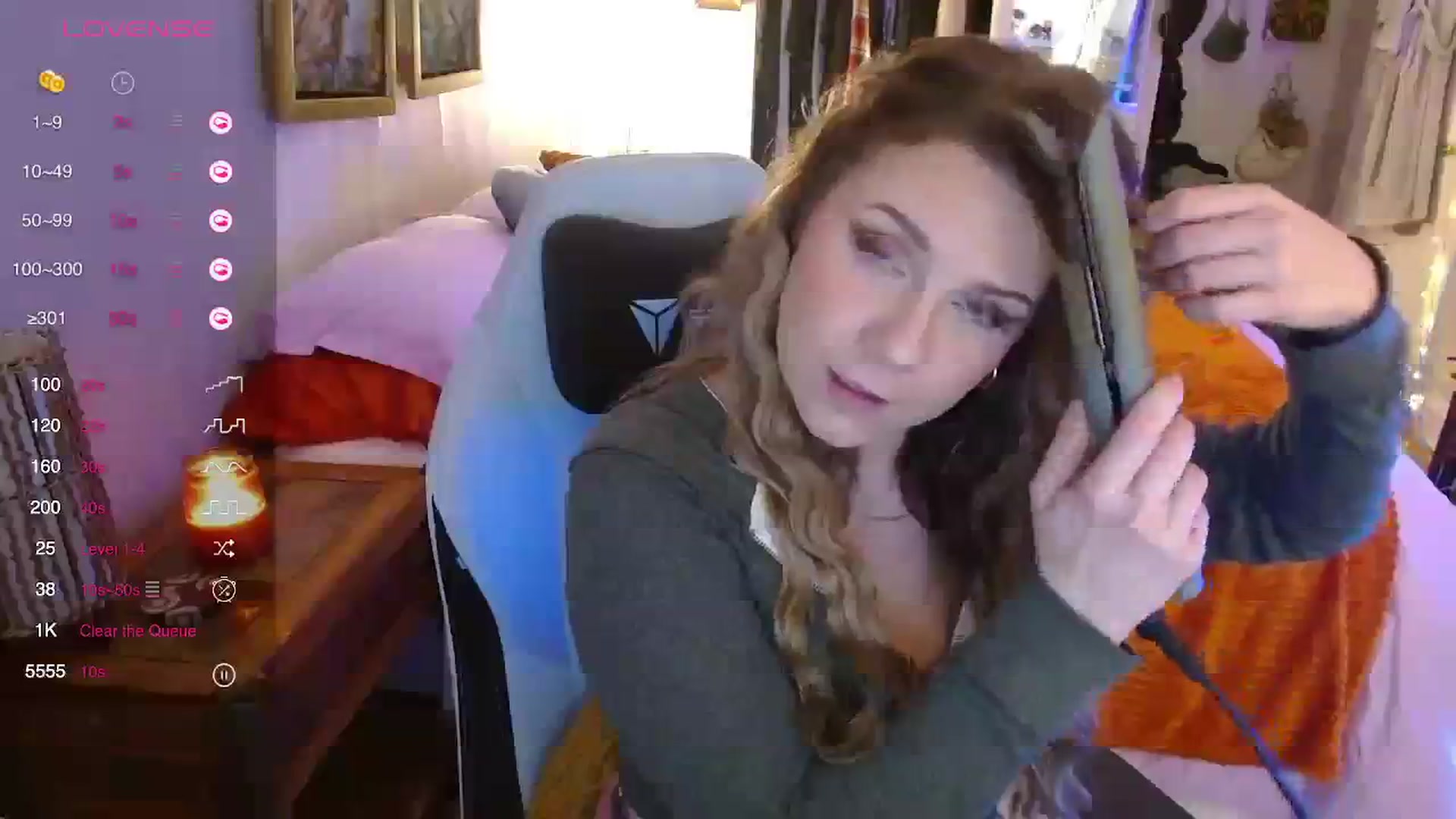 Gallery image thumbnail from Sweetestlilly's myfreecams stream on, 10/17/2023, 02:28 image 2 of 20