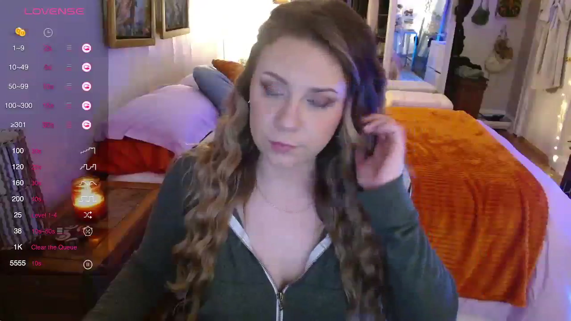 Gallery image thumbnail from Sweetestlilly's myfreecams stream on, 10/17/2023, 02:28 image 10 of 20