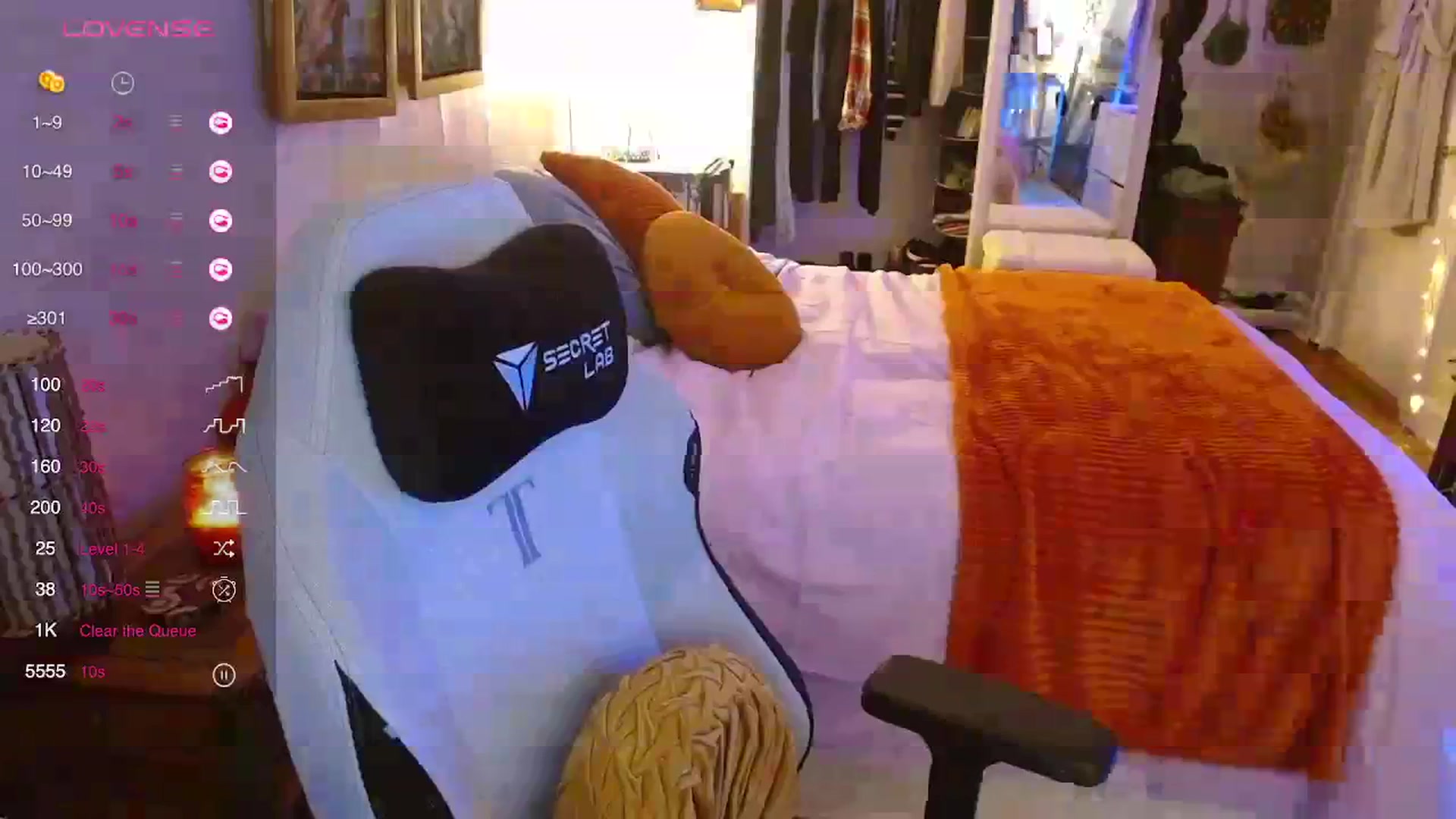 Gallery image thumbnail from Sweetestlilly's myfreecams stream on, 10/17/2023, 02:28 image 7 of 20