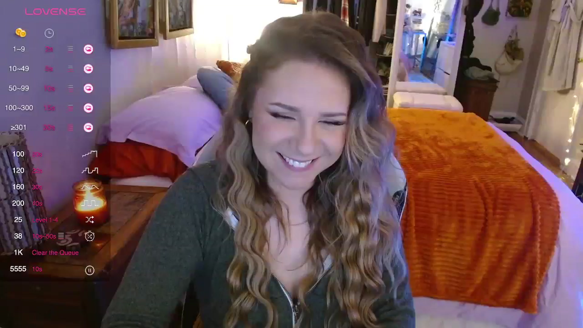 Gallery image thumbnail from Sweetestlilly's myfreecams stream on, 10/17/2023, 02:28 image 9 of 20
