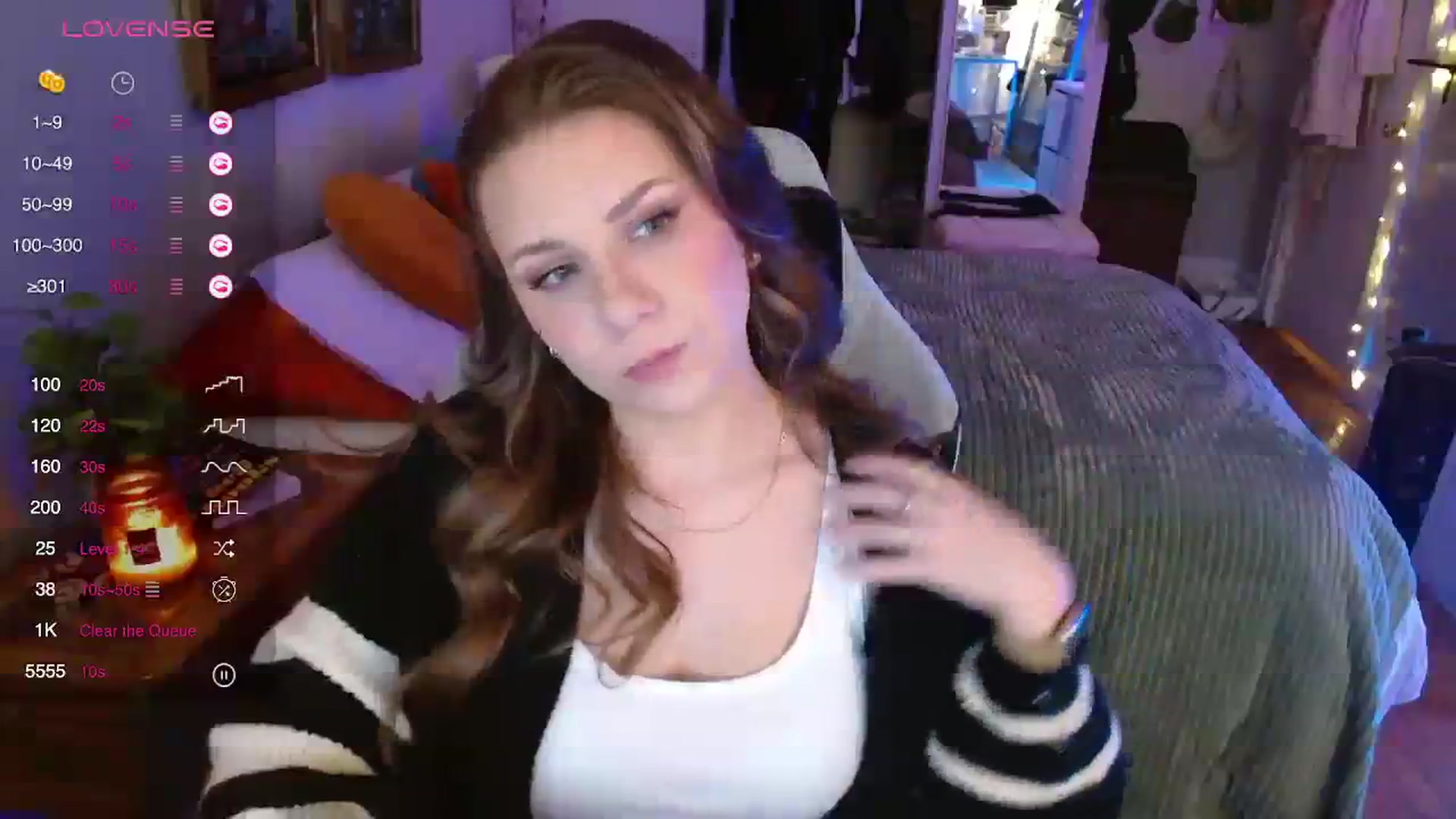 Gallery image thumbnail from Sweetestlilly's myfreecams stream on, 11/03/2023, 01:14 image 20 of 20